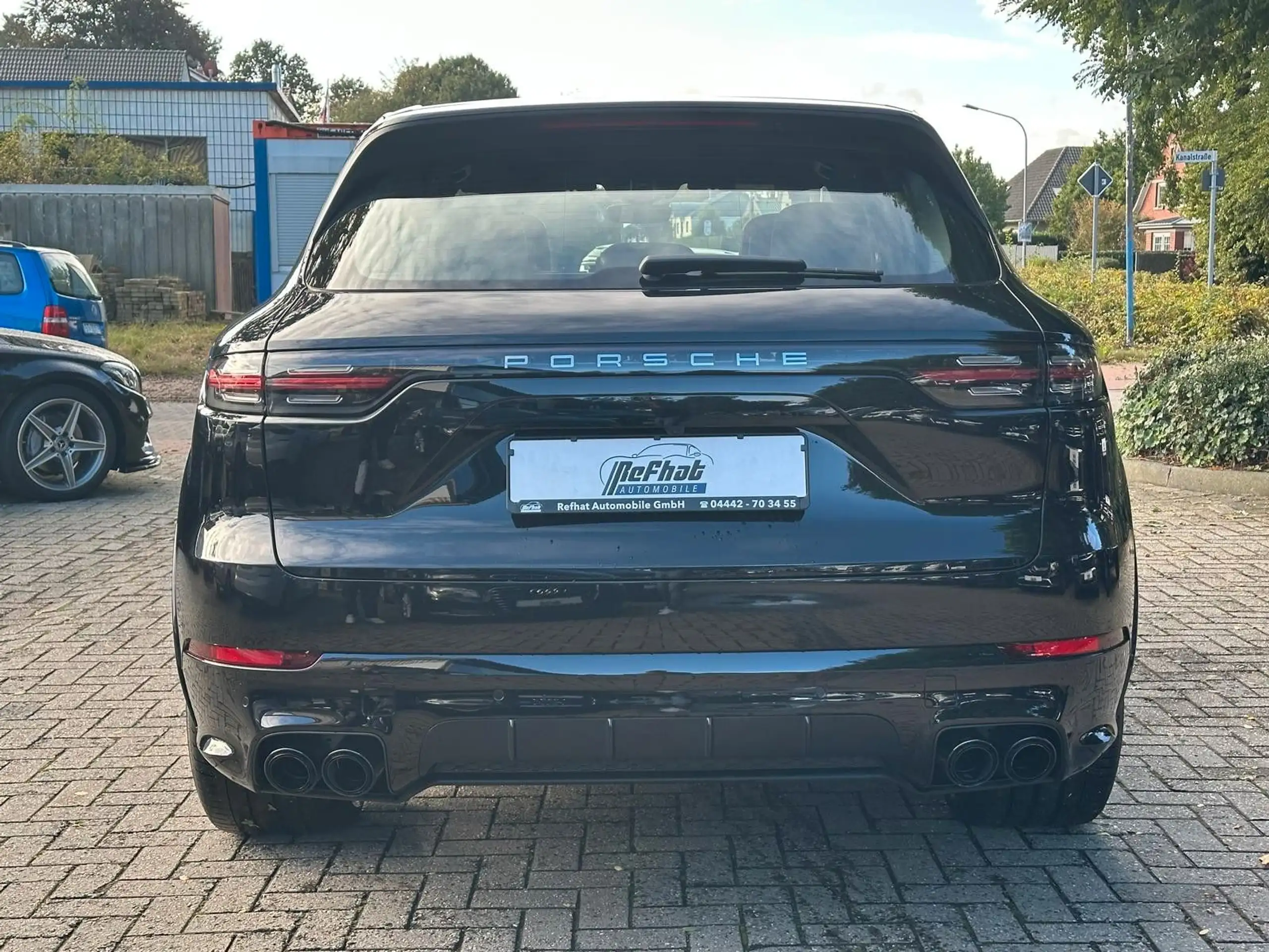 Porsche - Cayenne