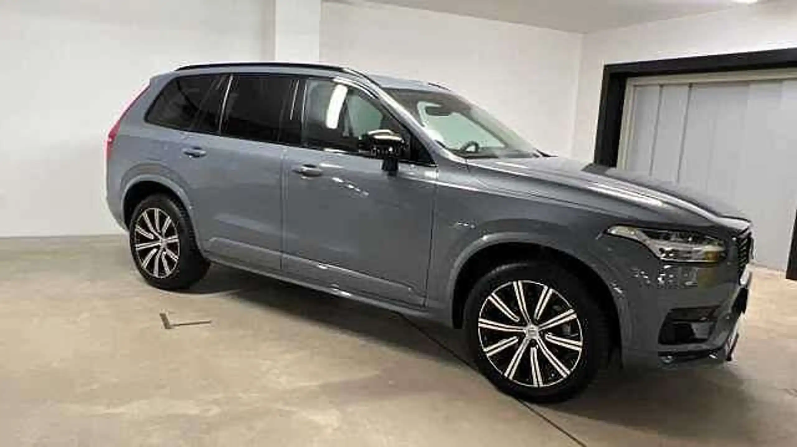 Volvo - XC90