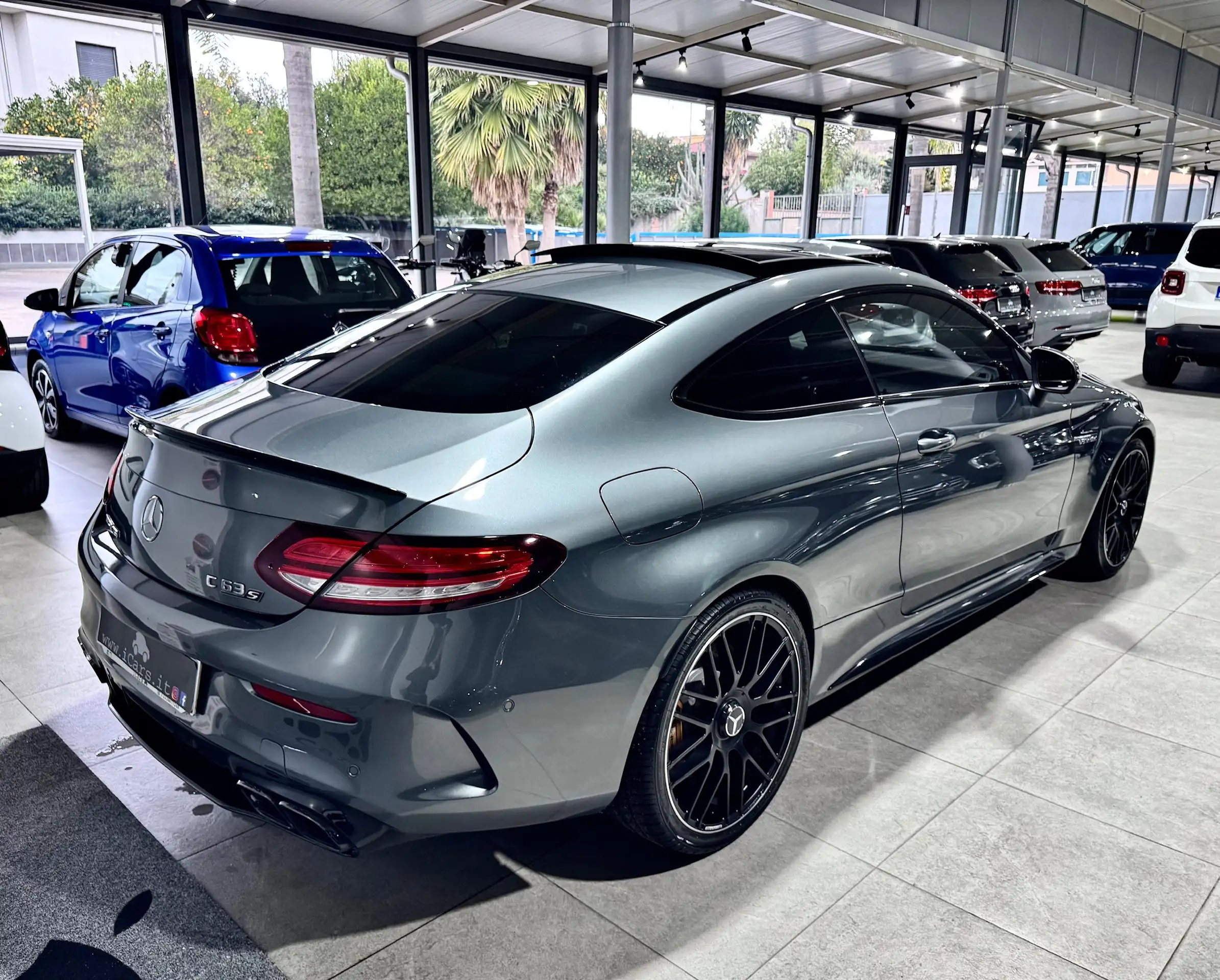 Mercedes-Benz - C 63 AMG