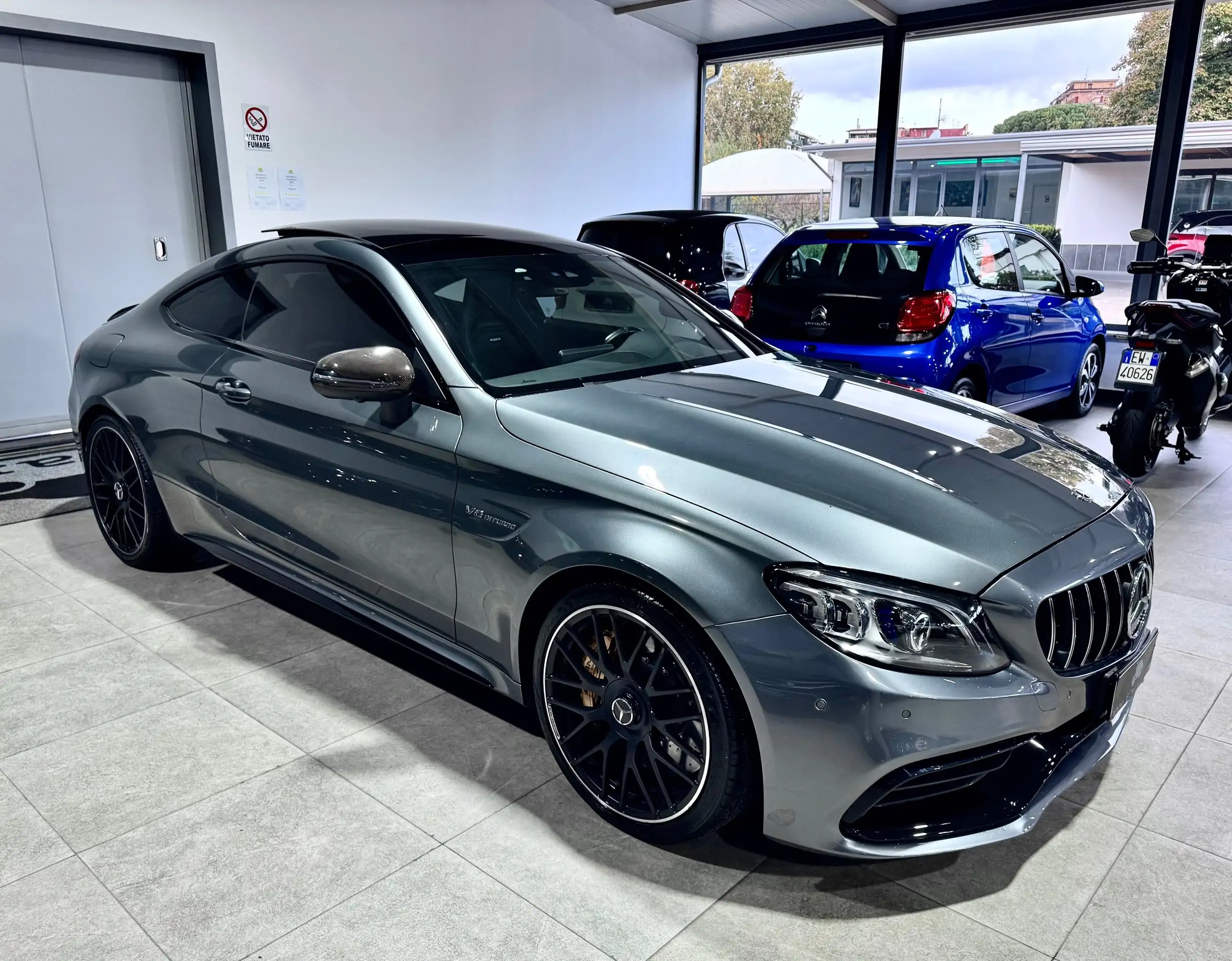 Mercedes-Benz - C 63 AMG