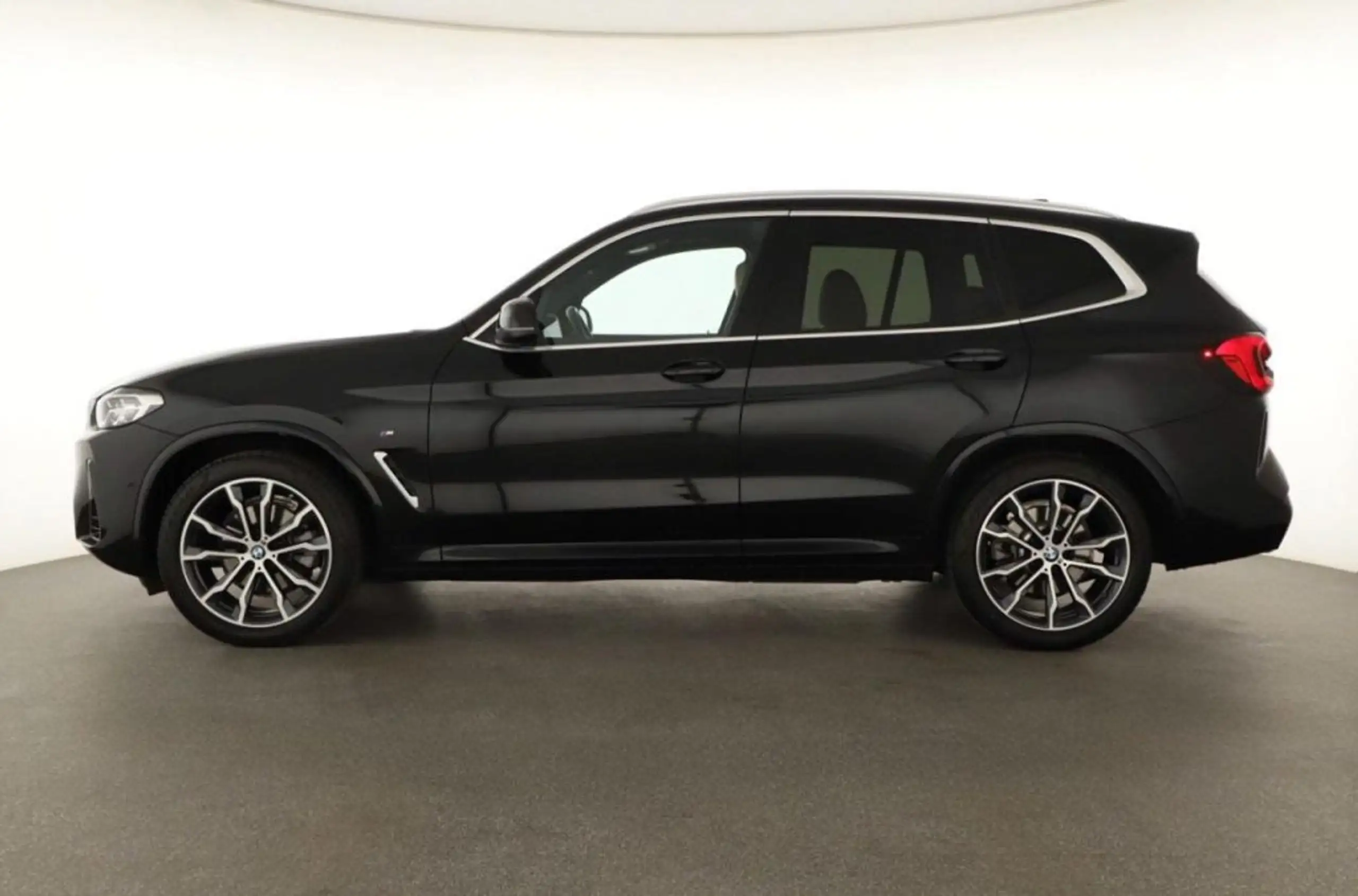 BMW - X3