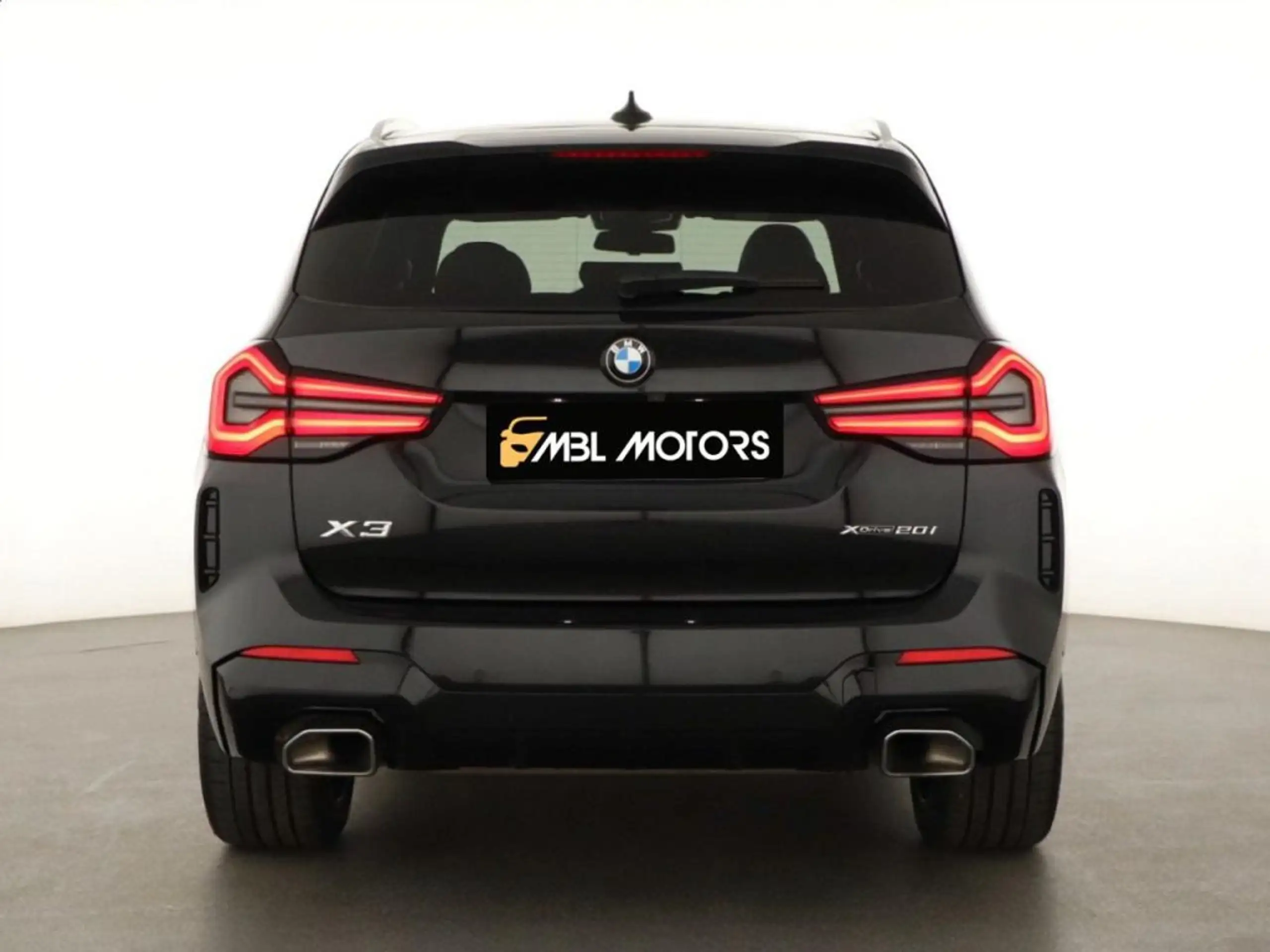 BMW - X3