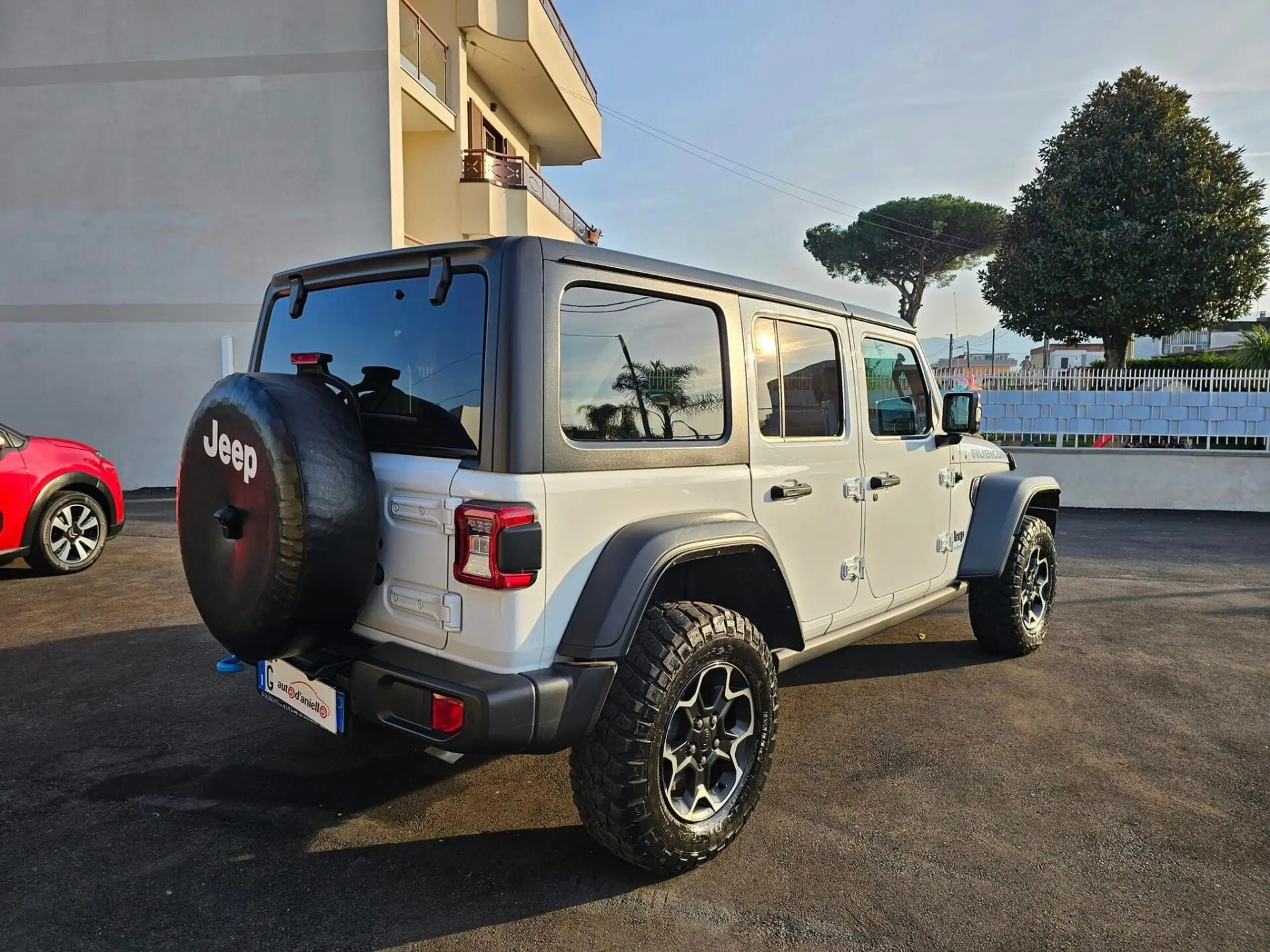 Jeep - Wrangler