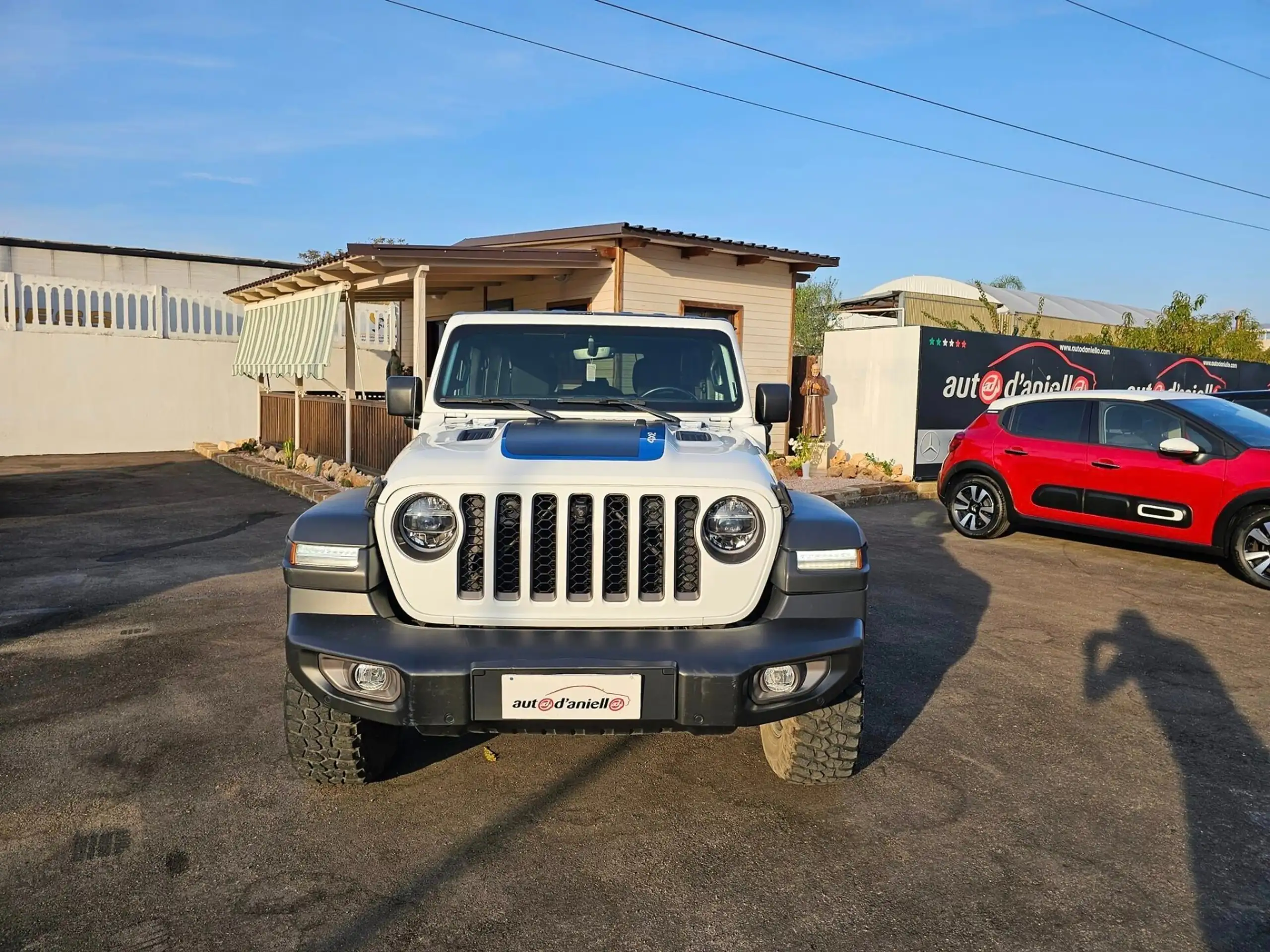 Jeep - Wrangler