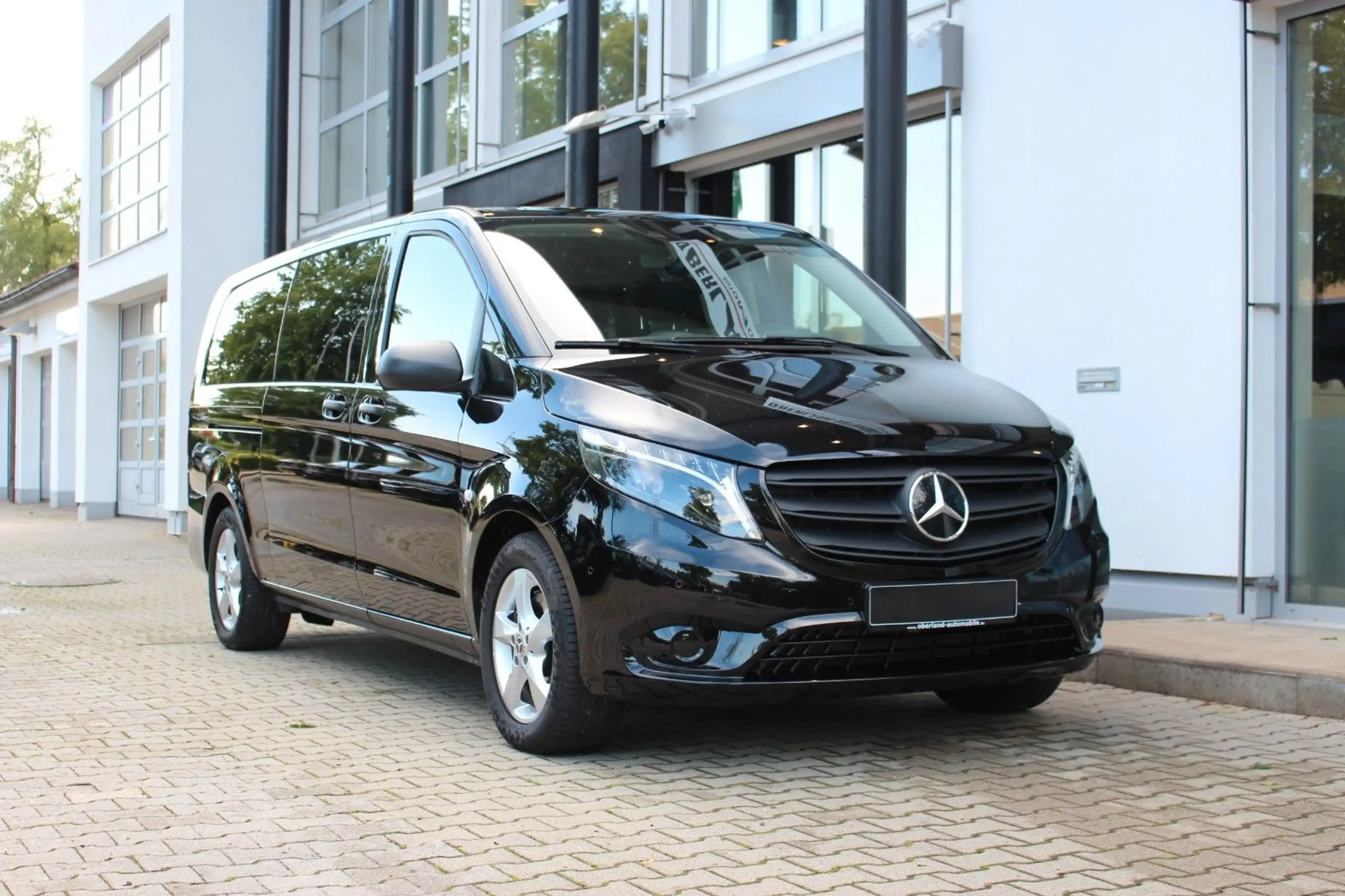 Mercedes-Benz - Vito