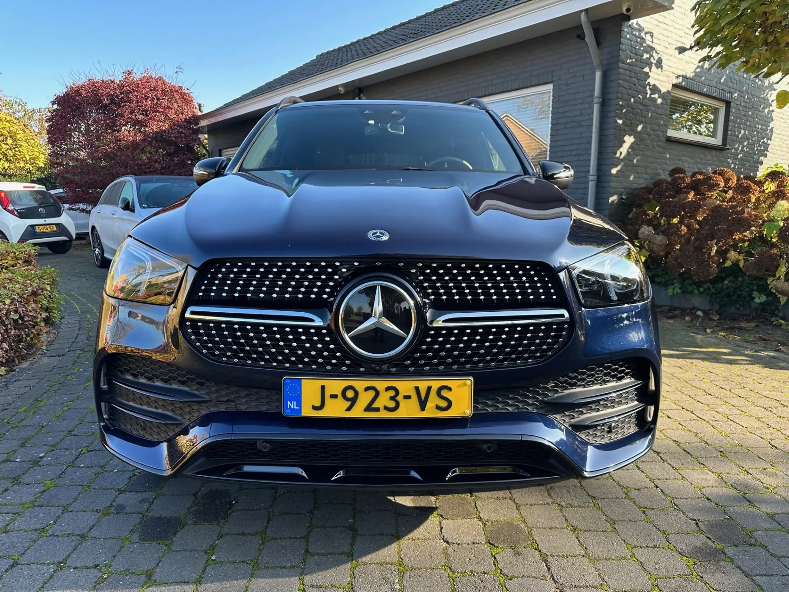 Mercedes-Benz - GLE 350