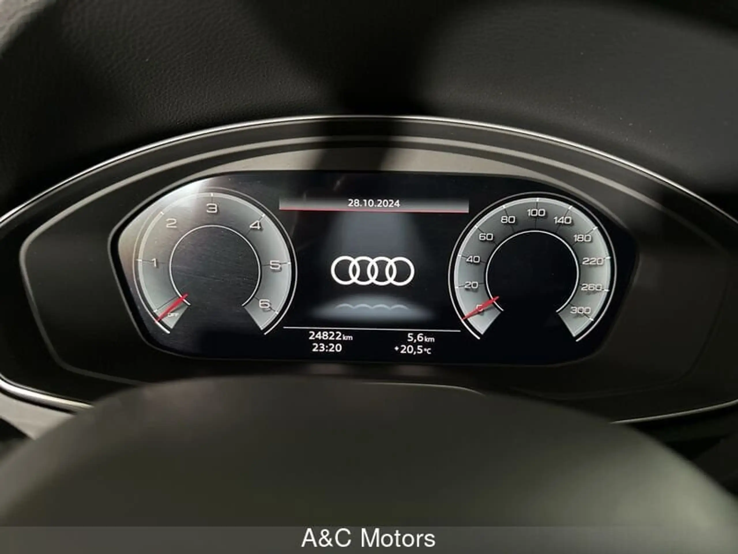 Audi - Q5