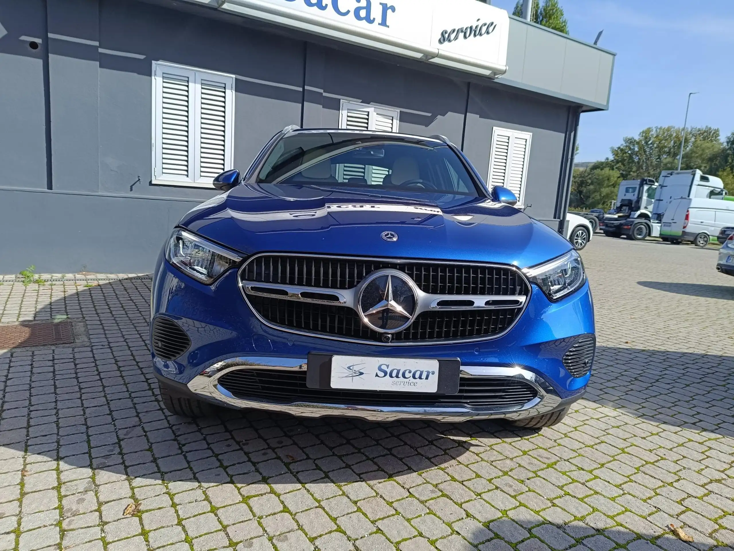 Mercedes-Benz - GLC 300