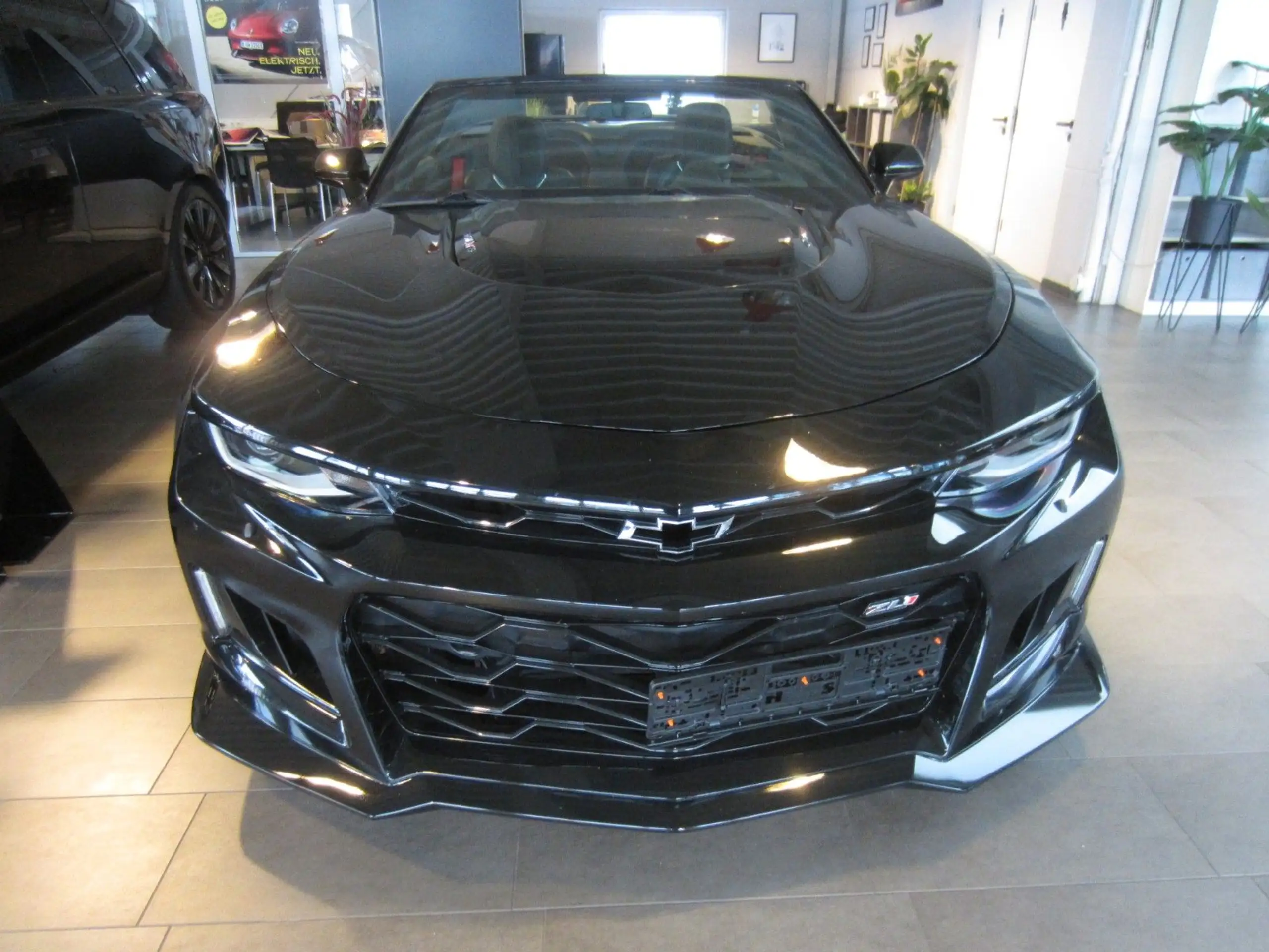 Chevrolet - Camaro