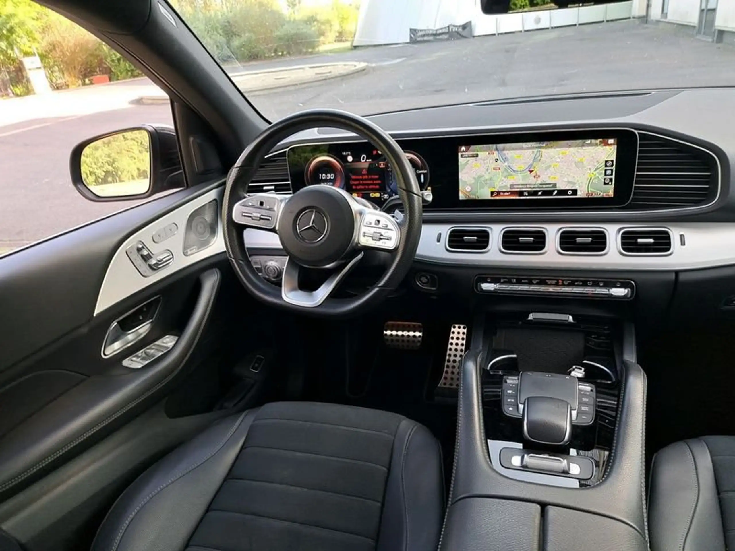 Mercedes-Benz - GLE 350