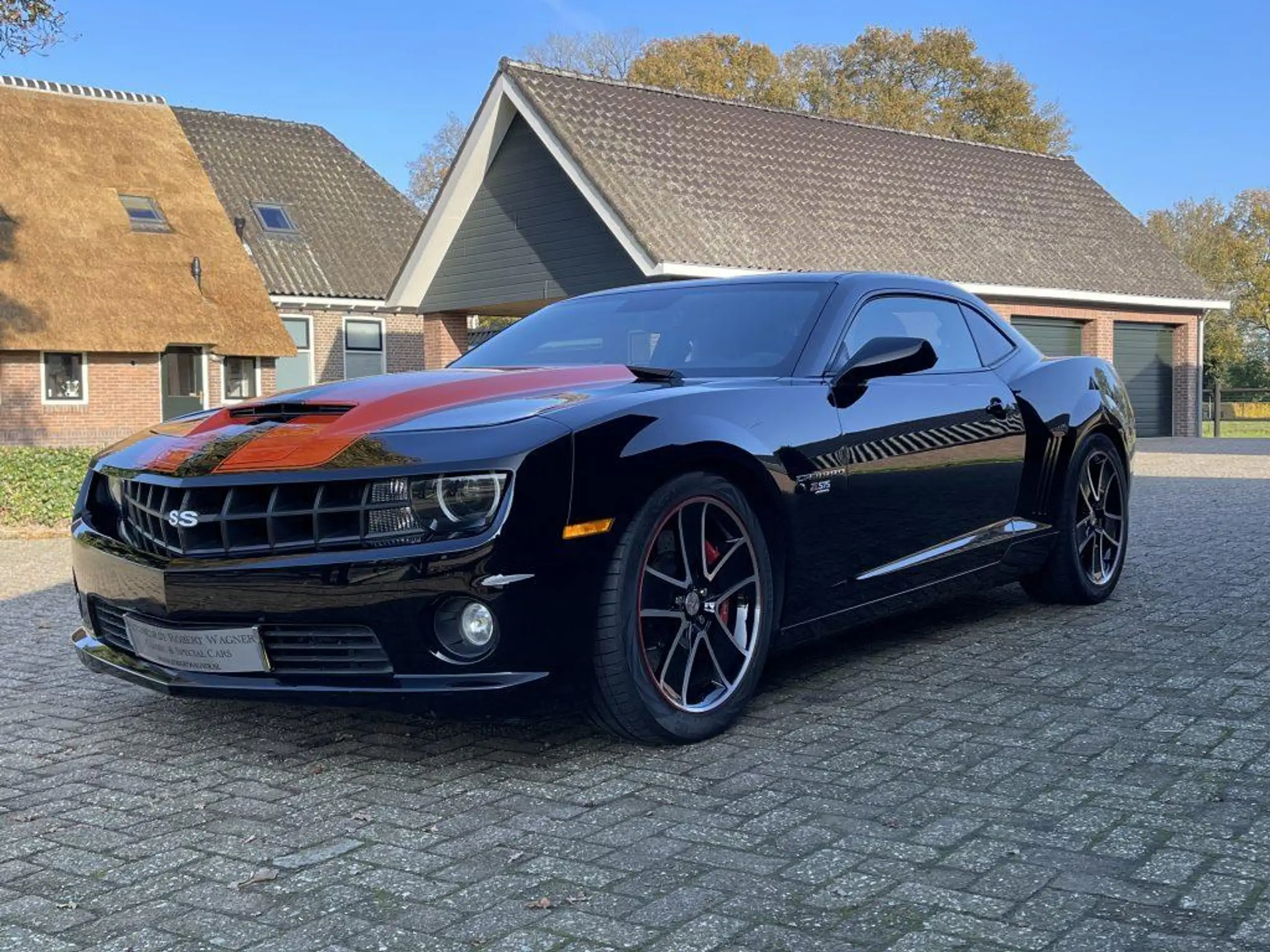 Chevrolet - Camaro