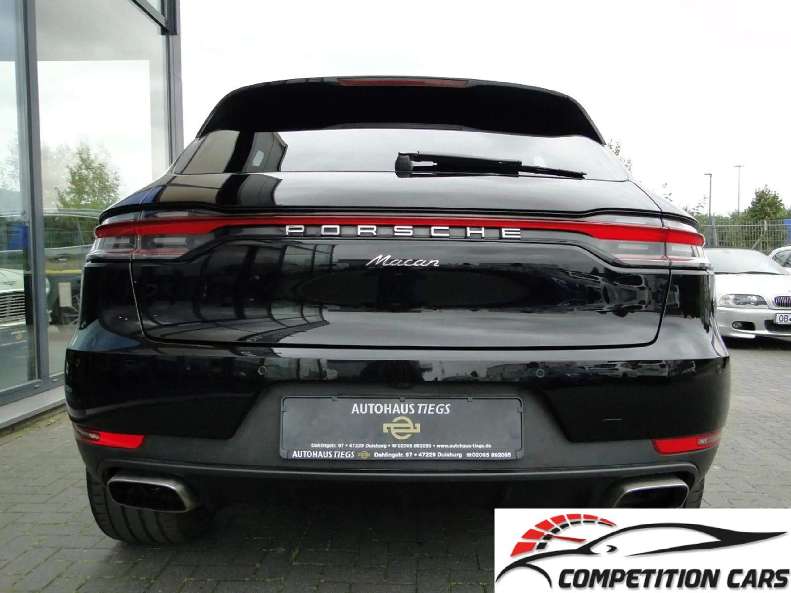 Porsche - Macan