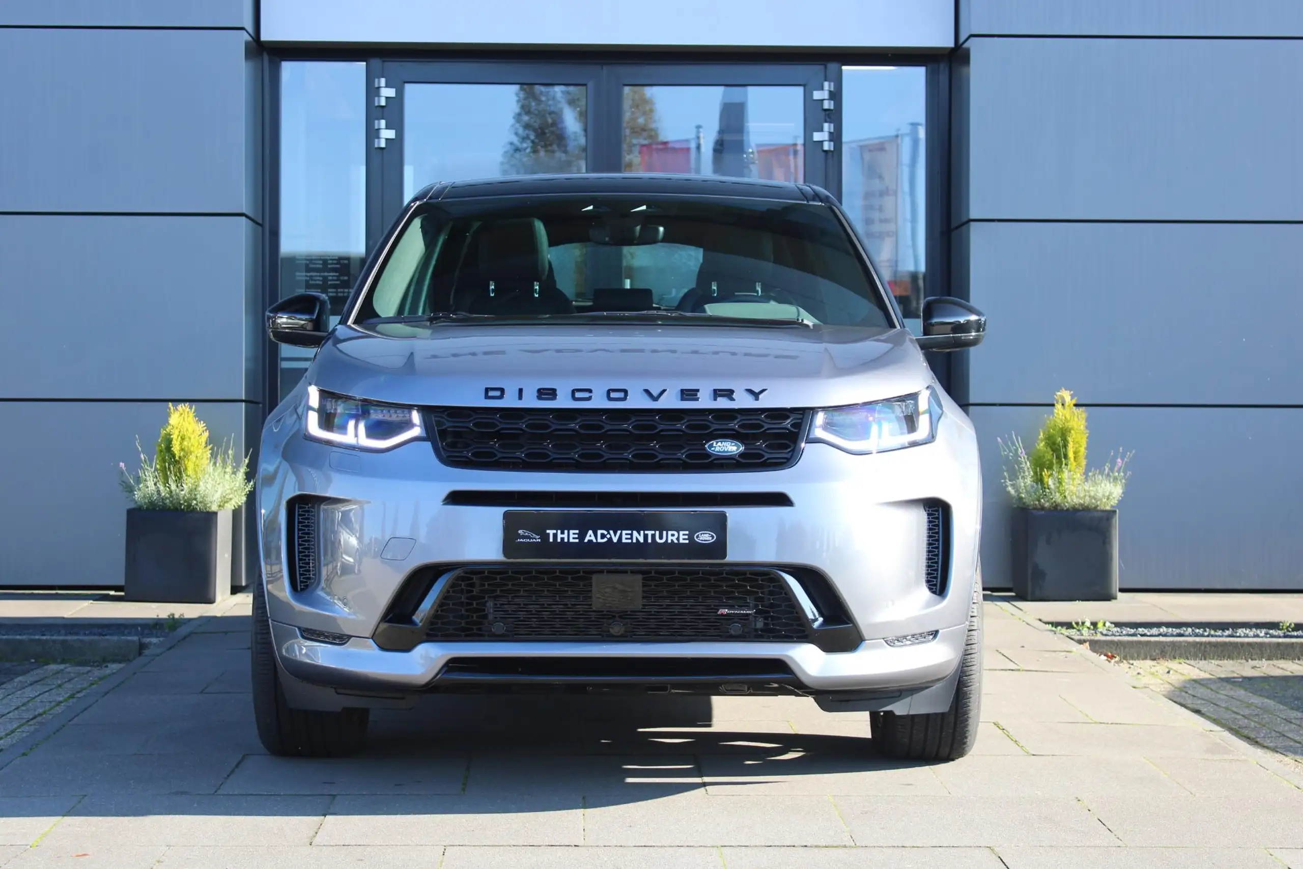 Land Rover - Discovery Sport