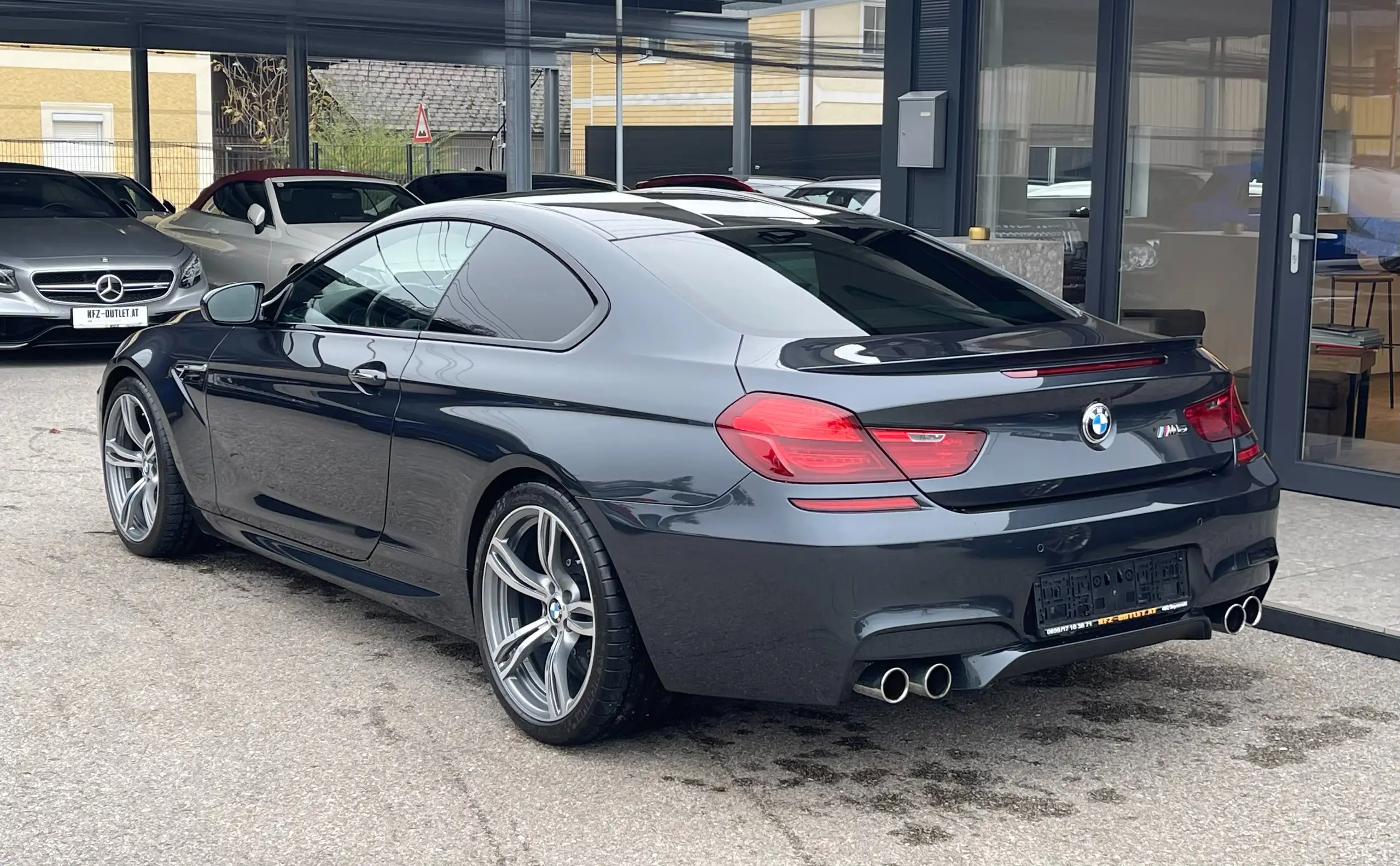 BMW - M6