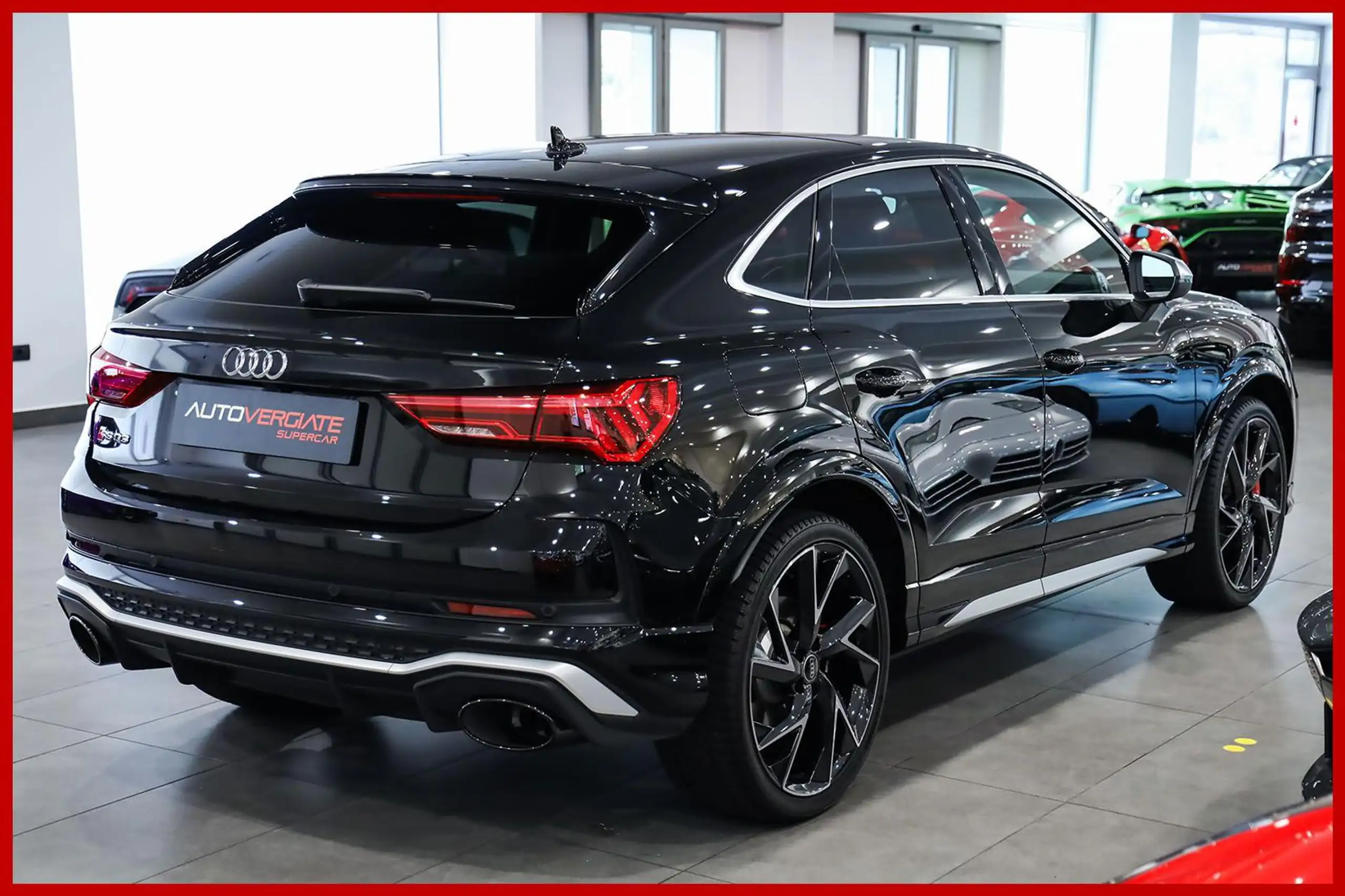 Audi - RS Q3