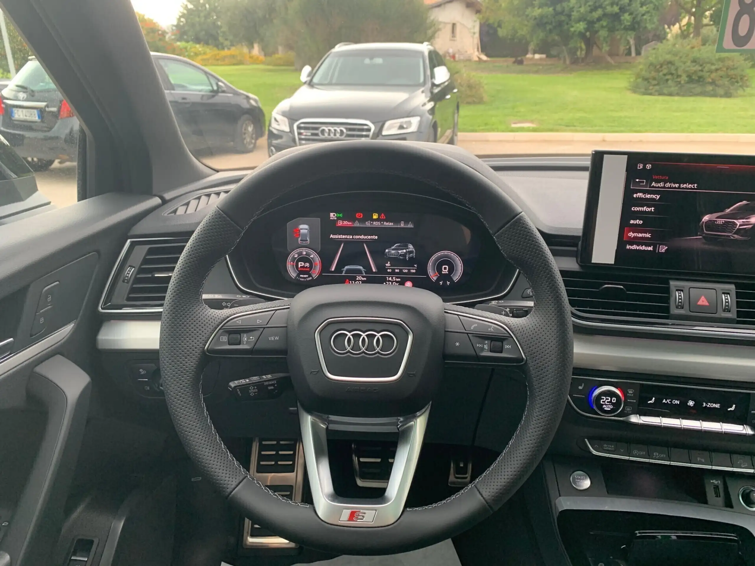 Audi - Q5