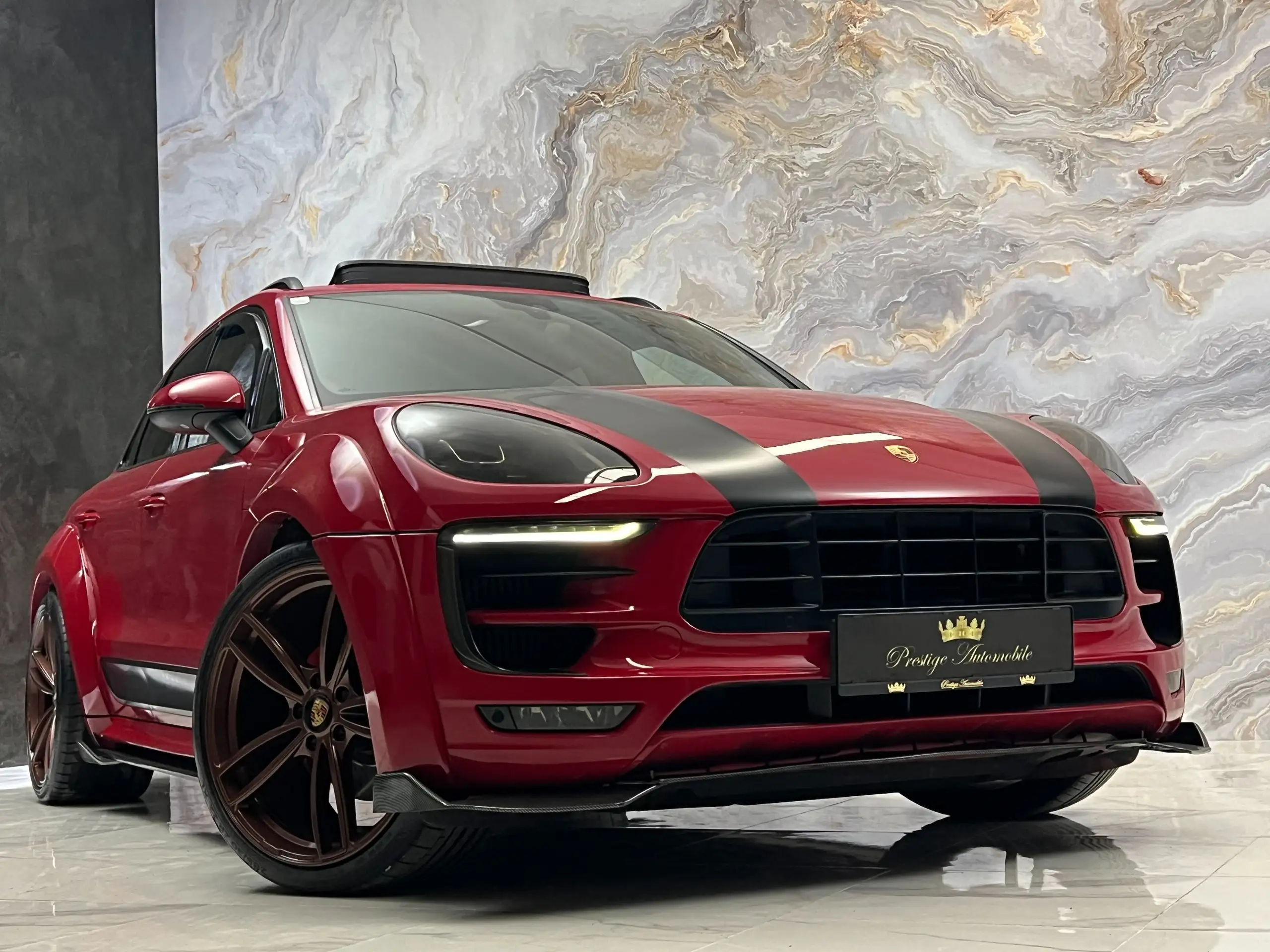 Porsche - Macan