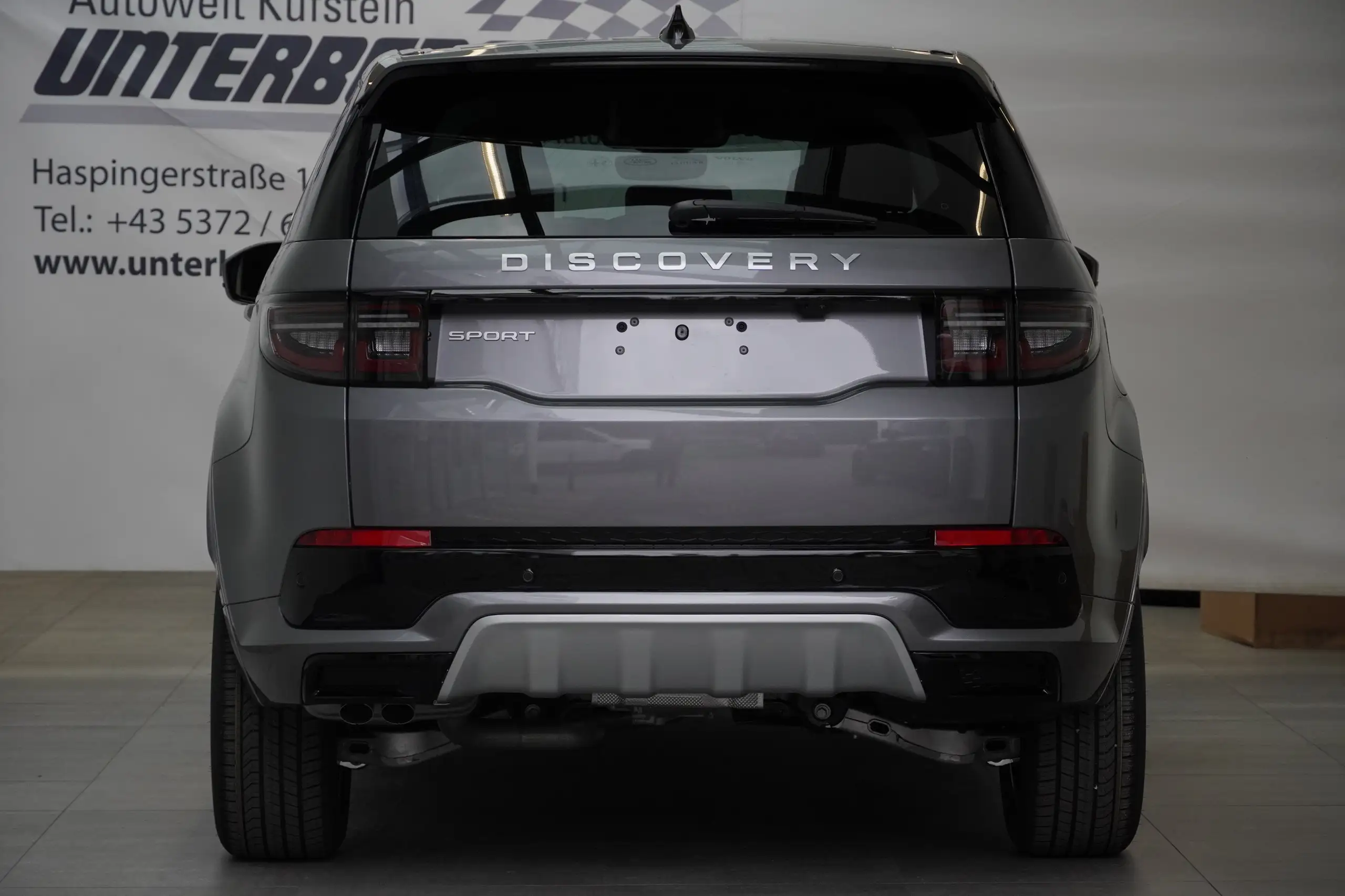 Land Rover - Discovery Sport