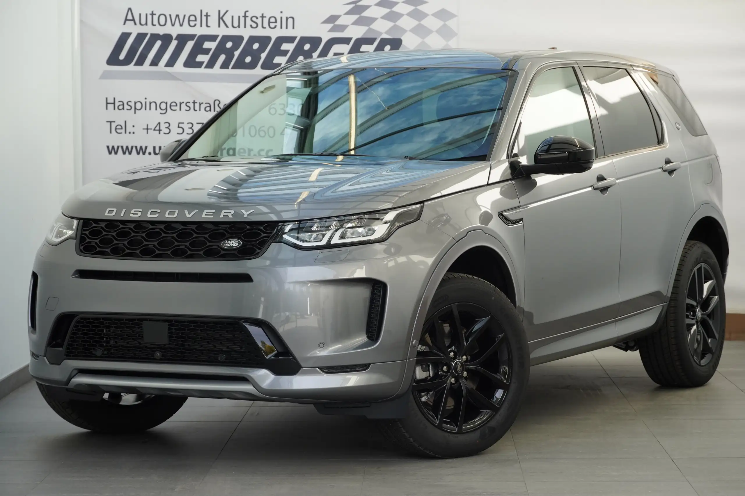 Land Rover - Discovery Sport