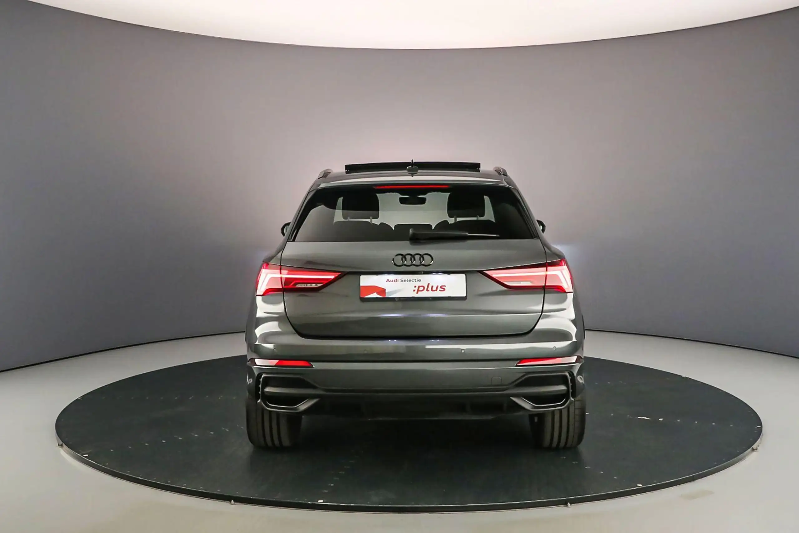 Audi - Q3