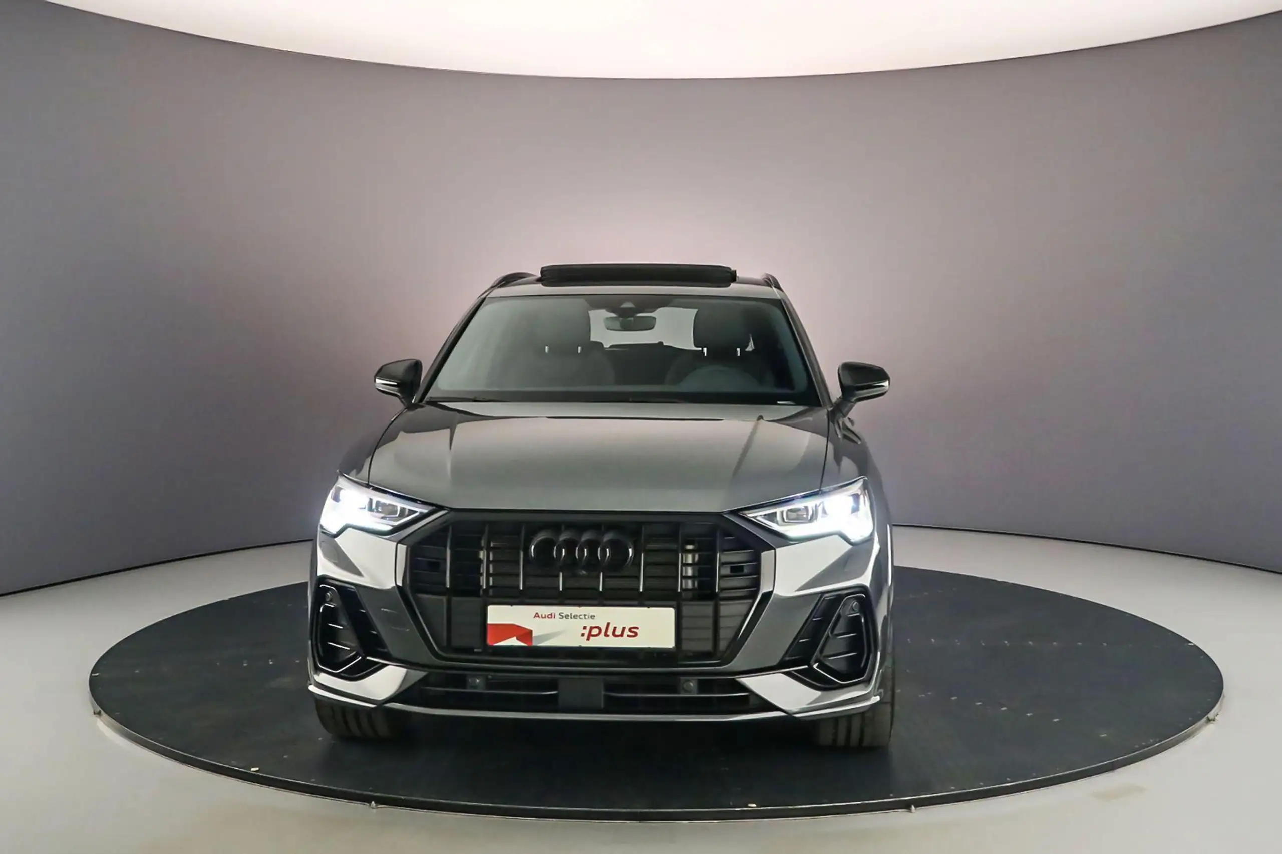 Audi - Q3