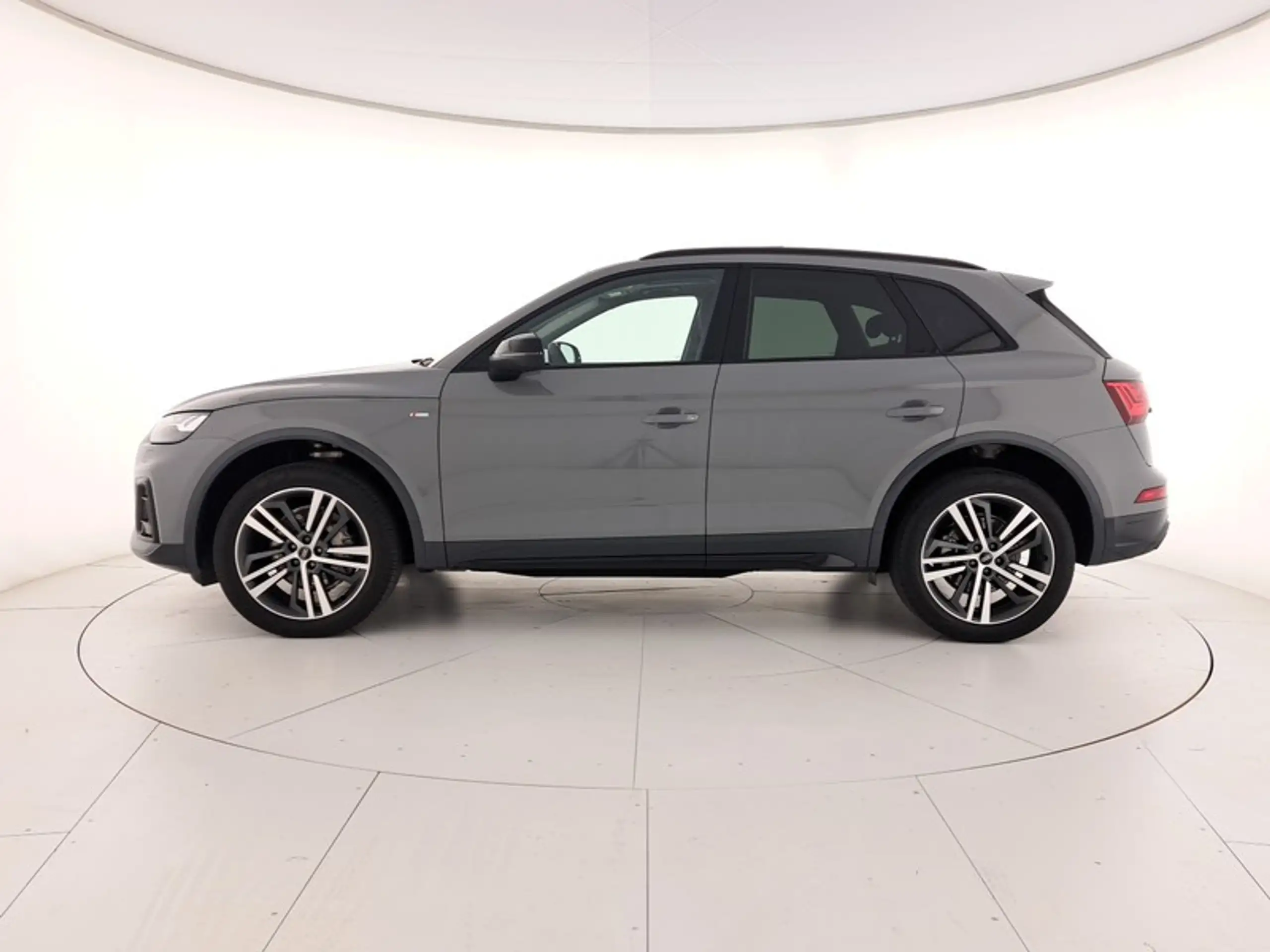 Audi - Q5