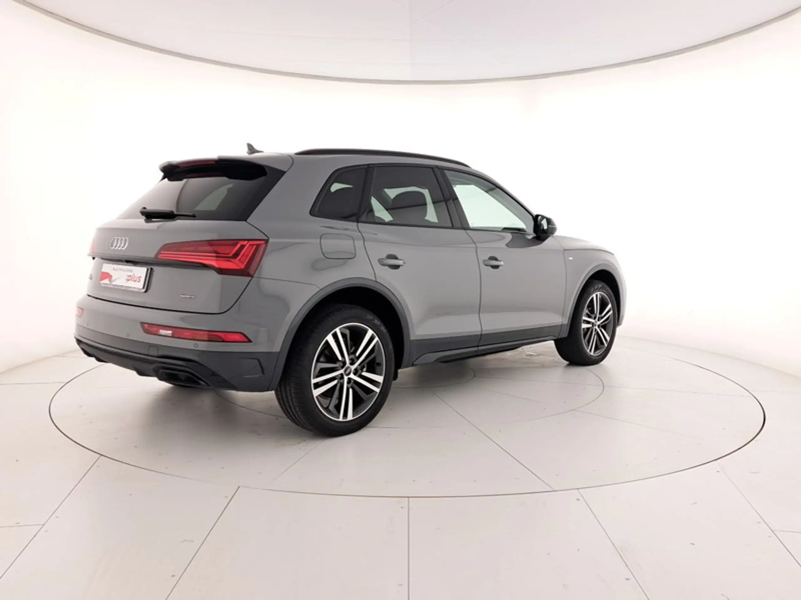 Audi - Q5