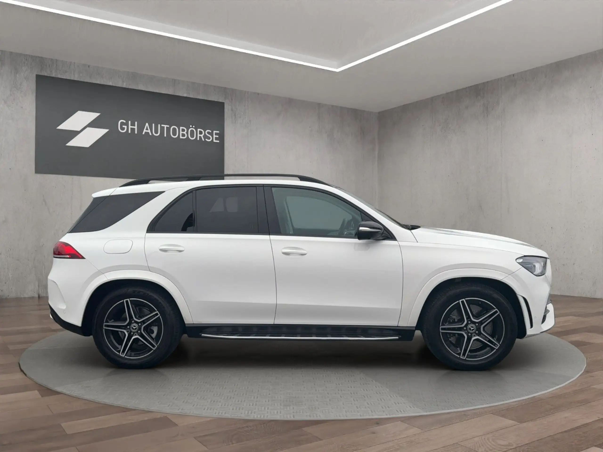 Mercedes-Benz - GLE 450