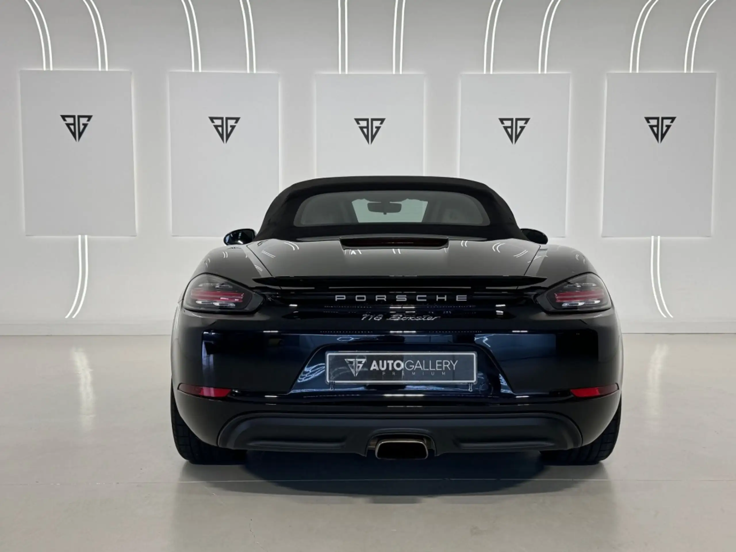 Porsche - Boxster