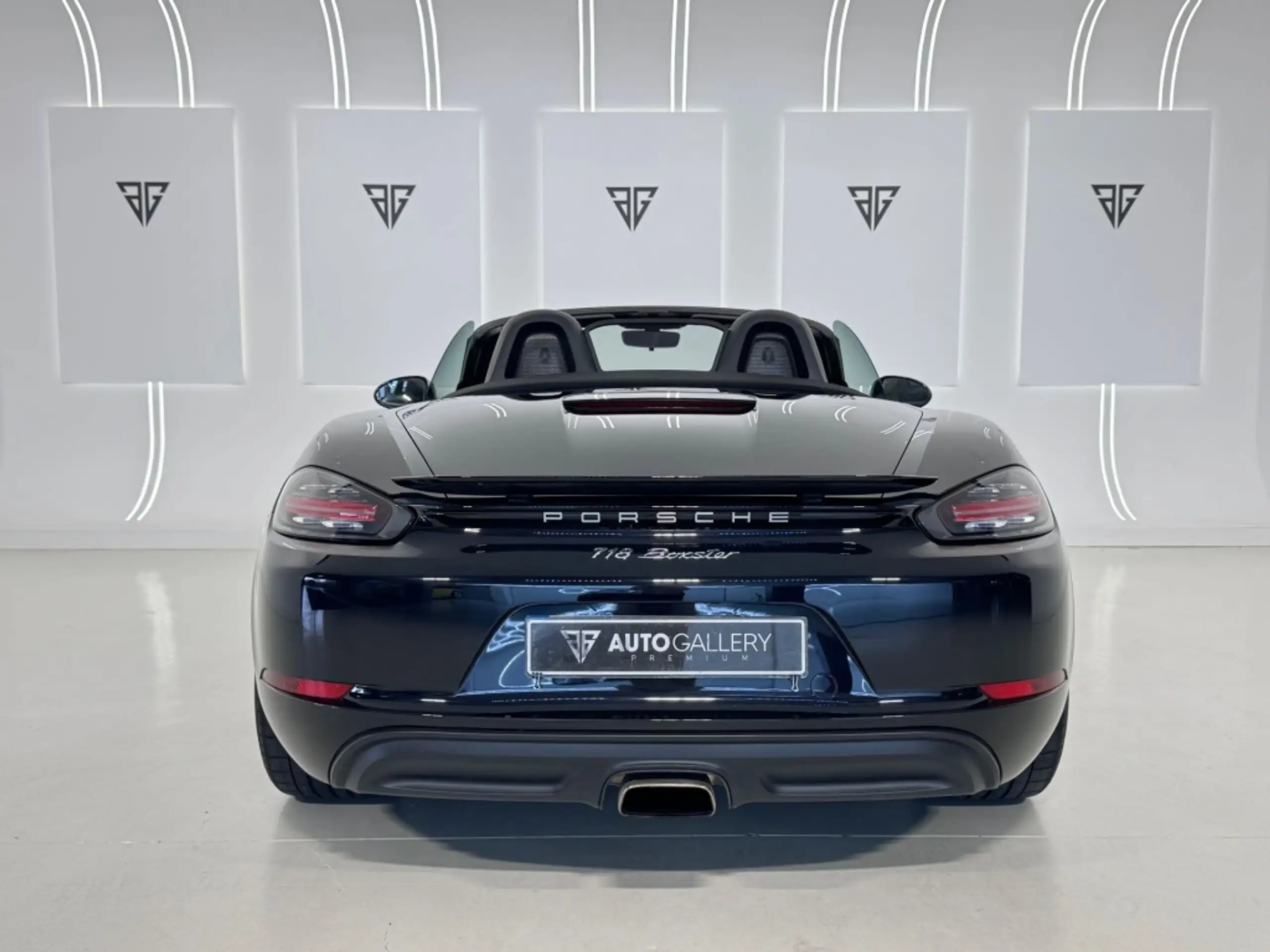 Porsche - Boxster