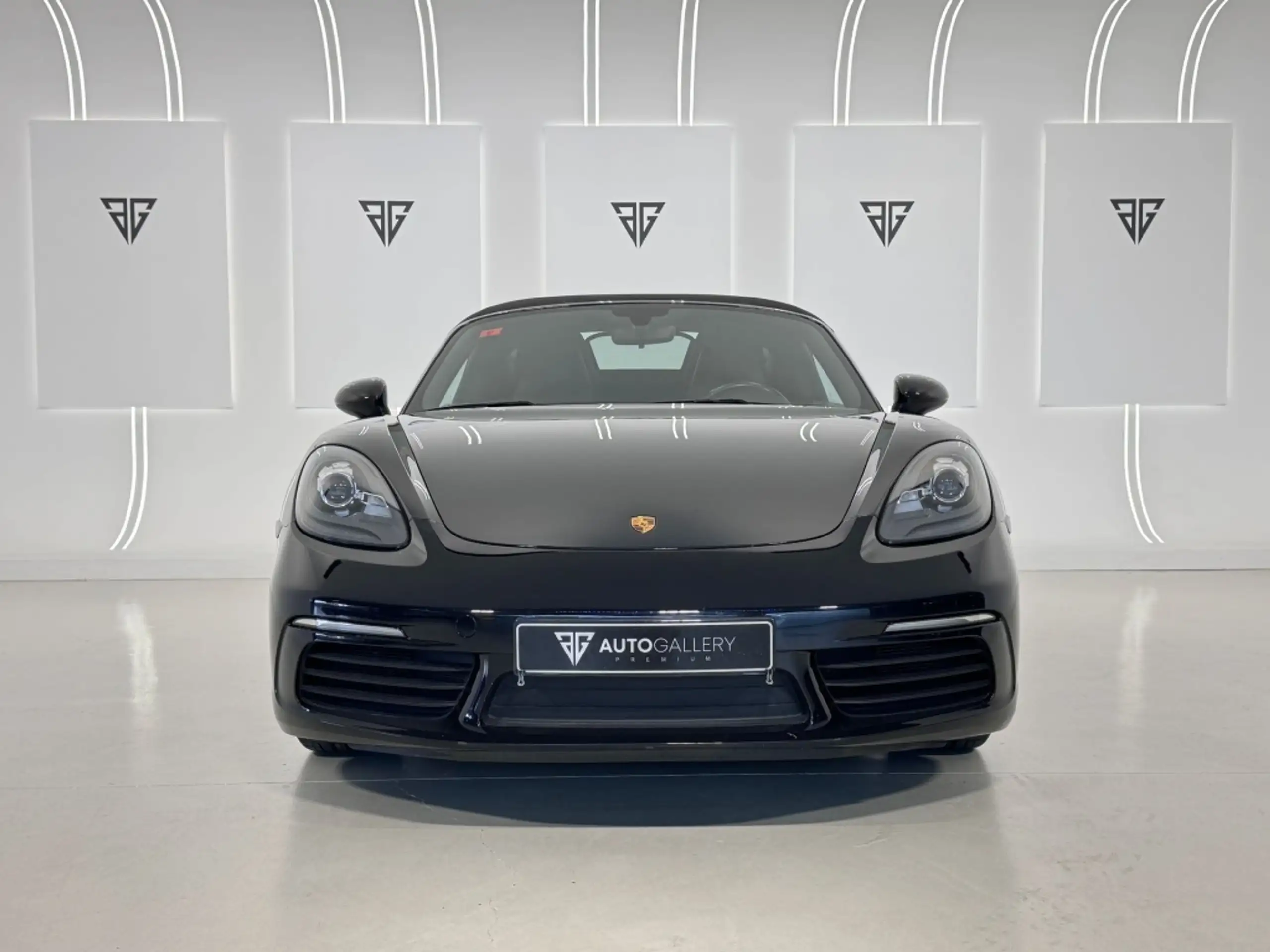 Porsche - Boxster