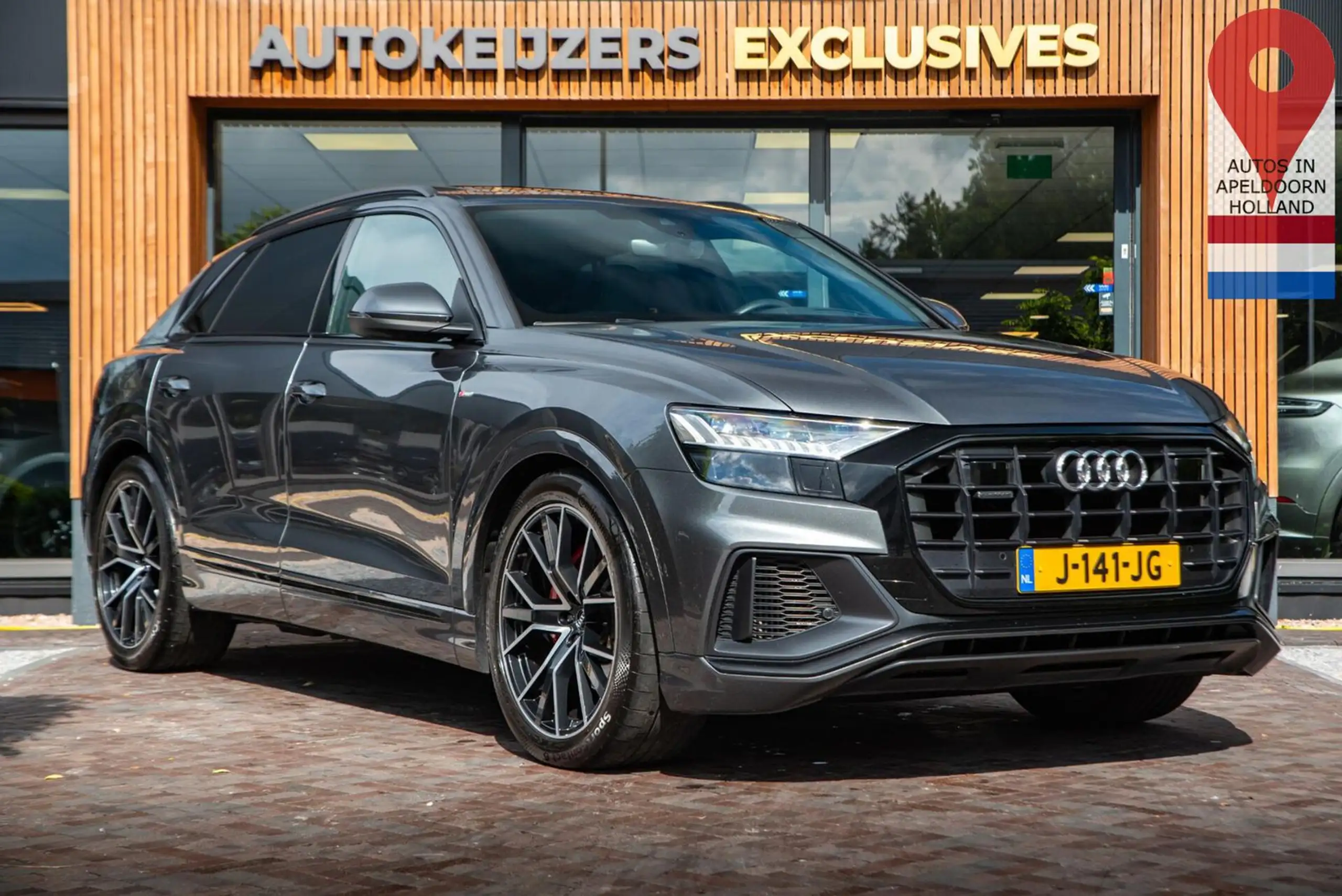 Audi - Q8