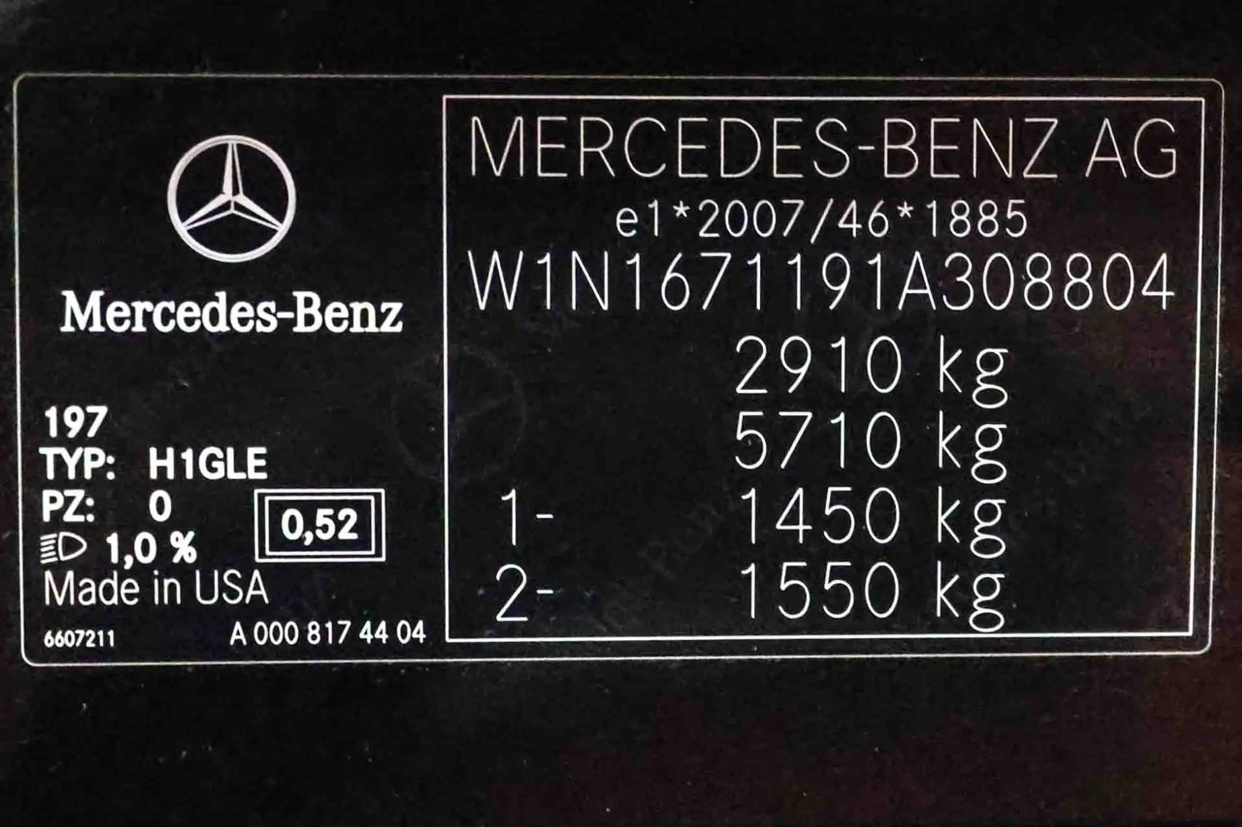 Mercedes-Benz - GLE 300