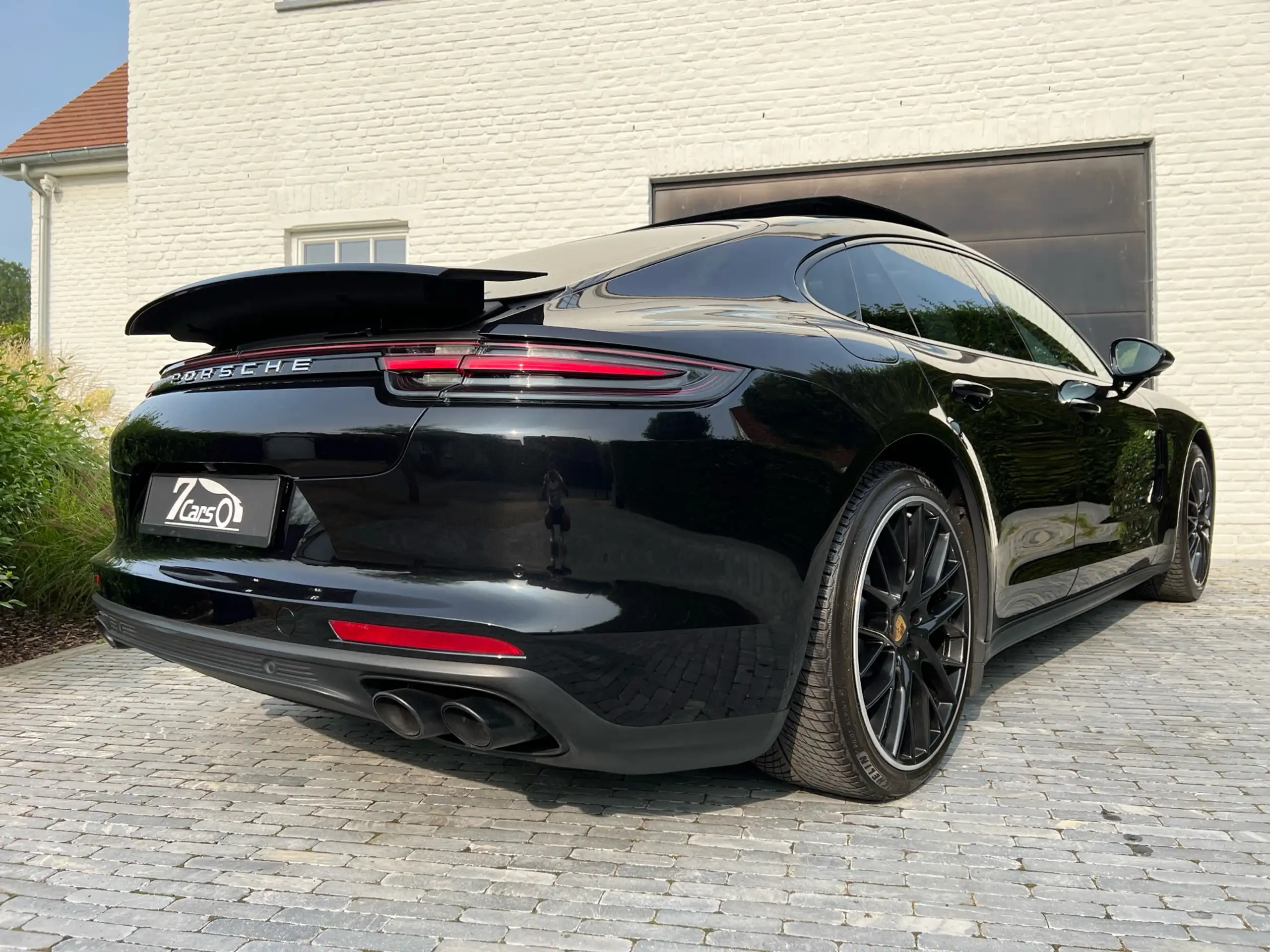 Porsche - Panamera