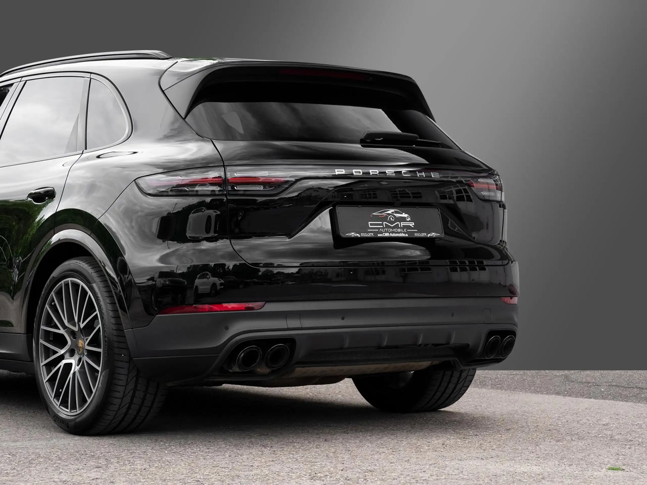 Porsche - Cayenne