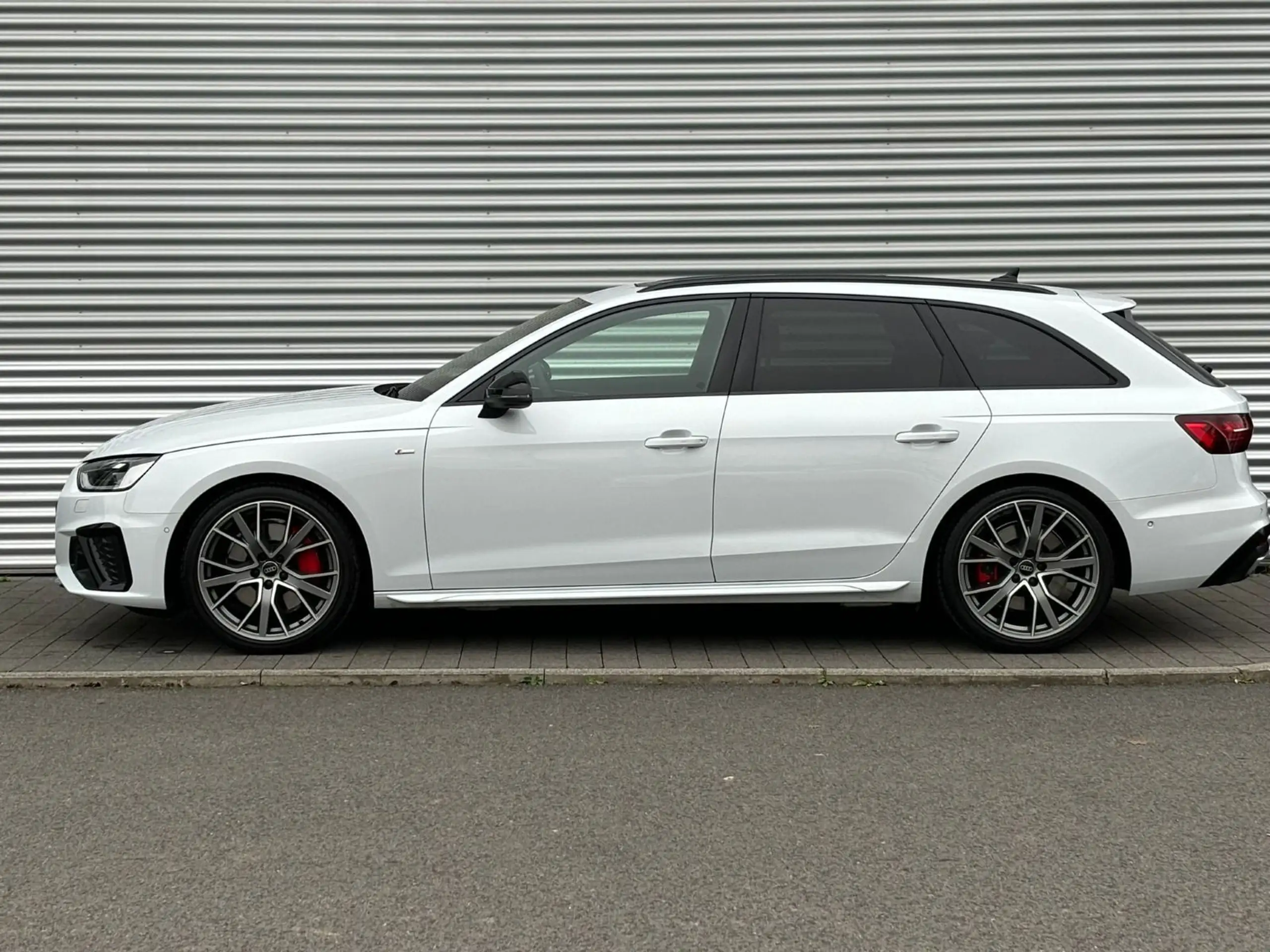 Audi - A4