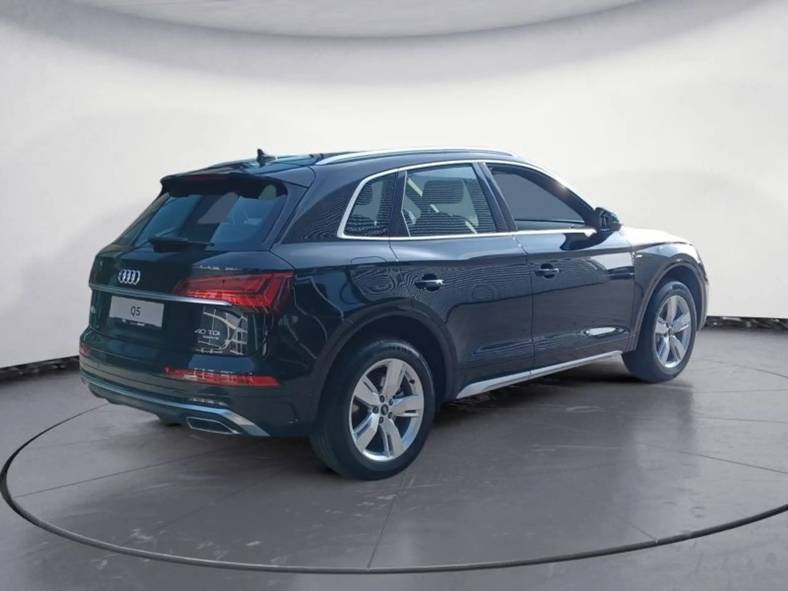 Audi - Q5