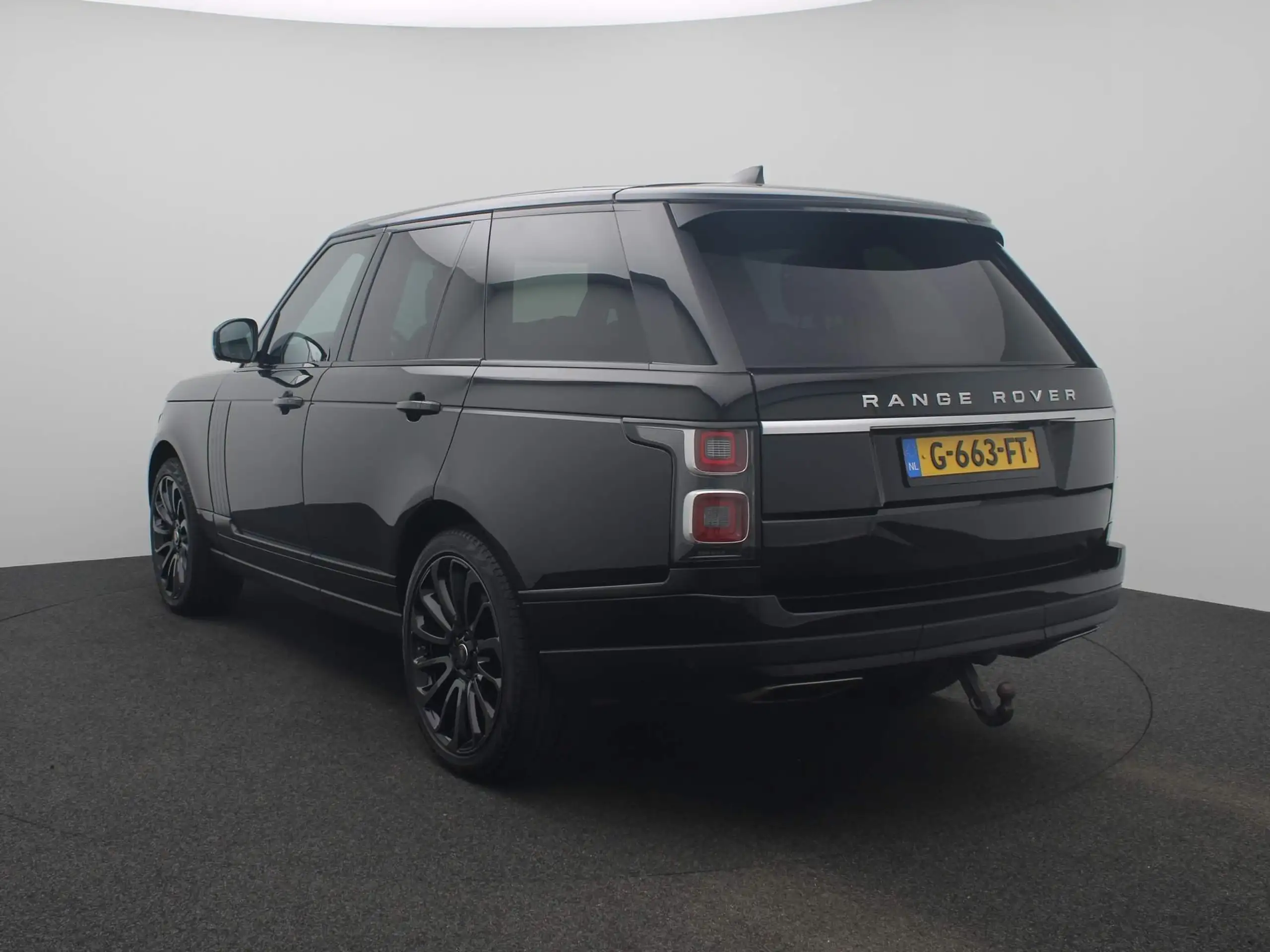 Land Rover - Range Rover