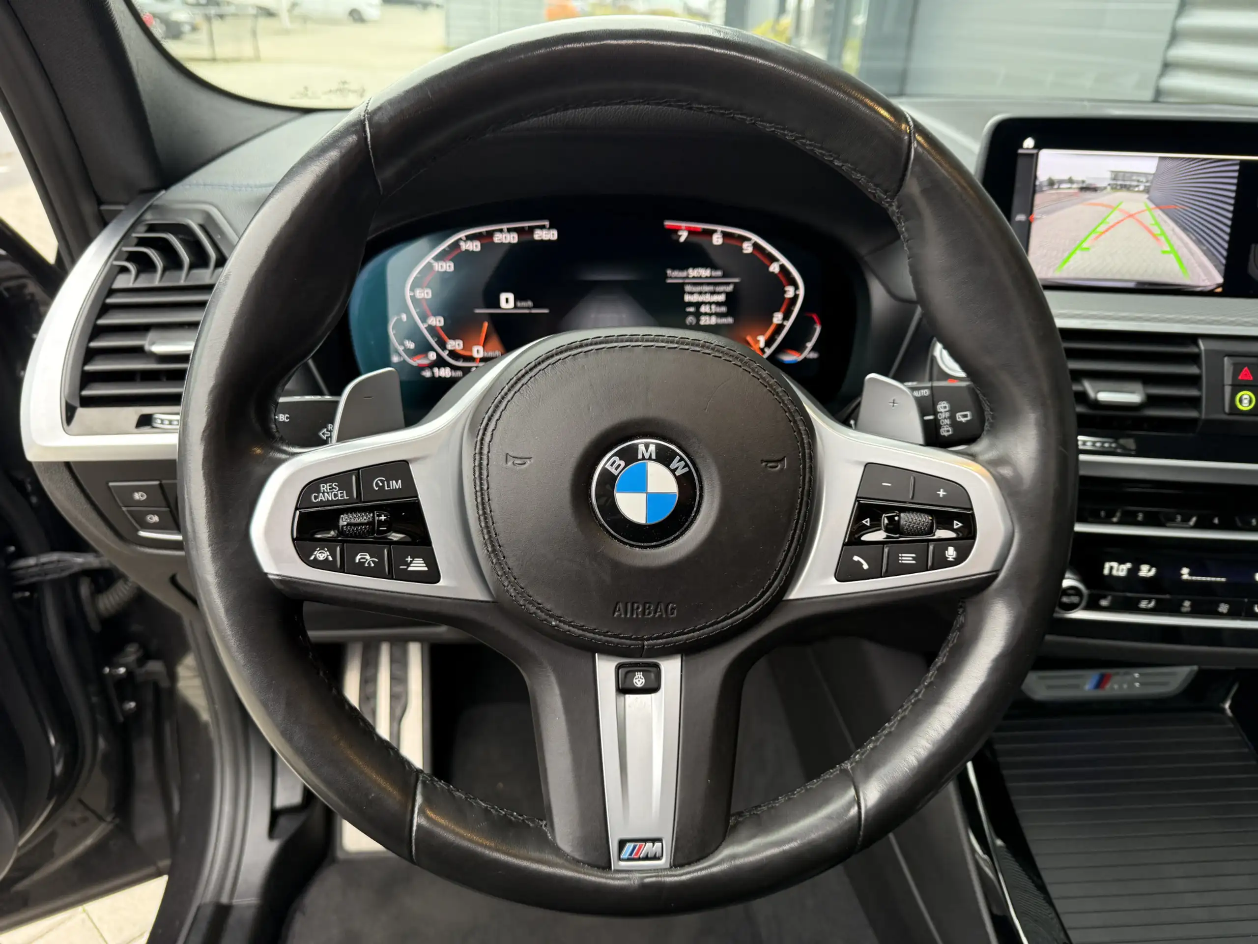 BMW - X3