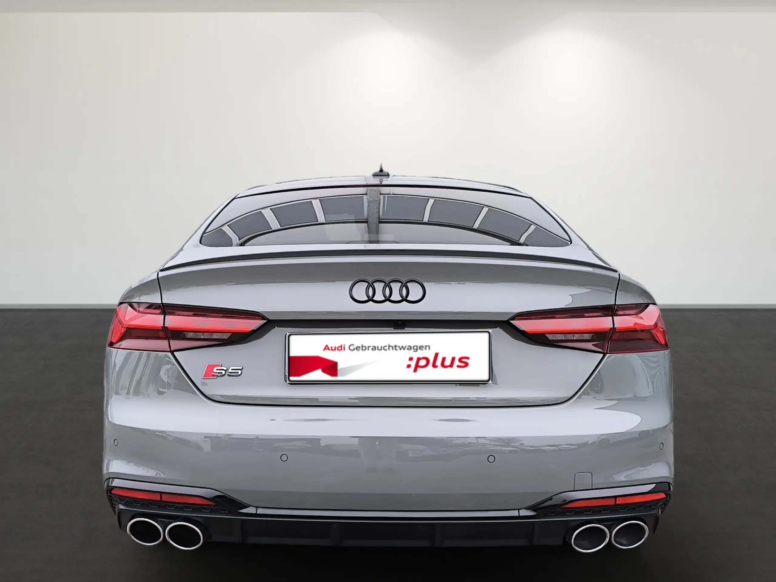 Audi - S5