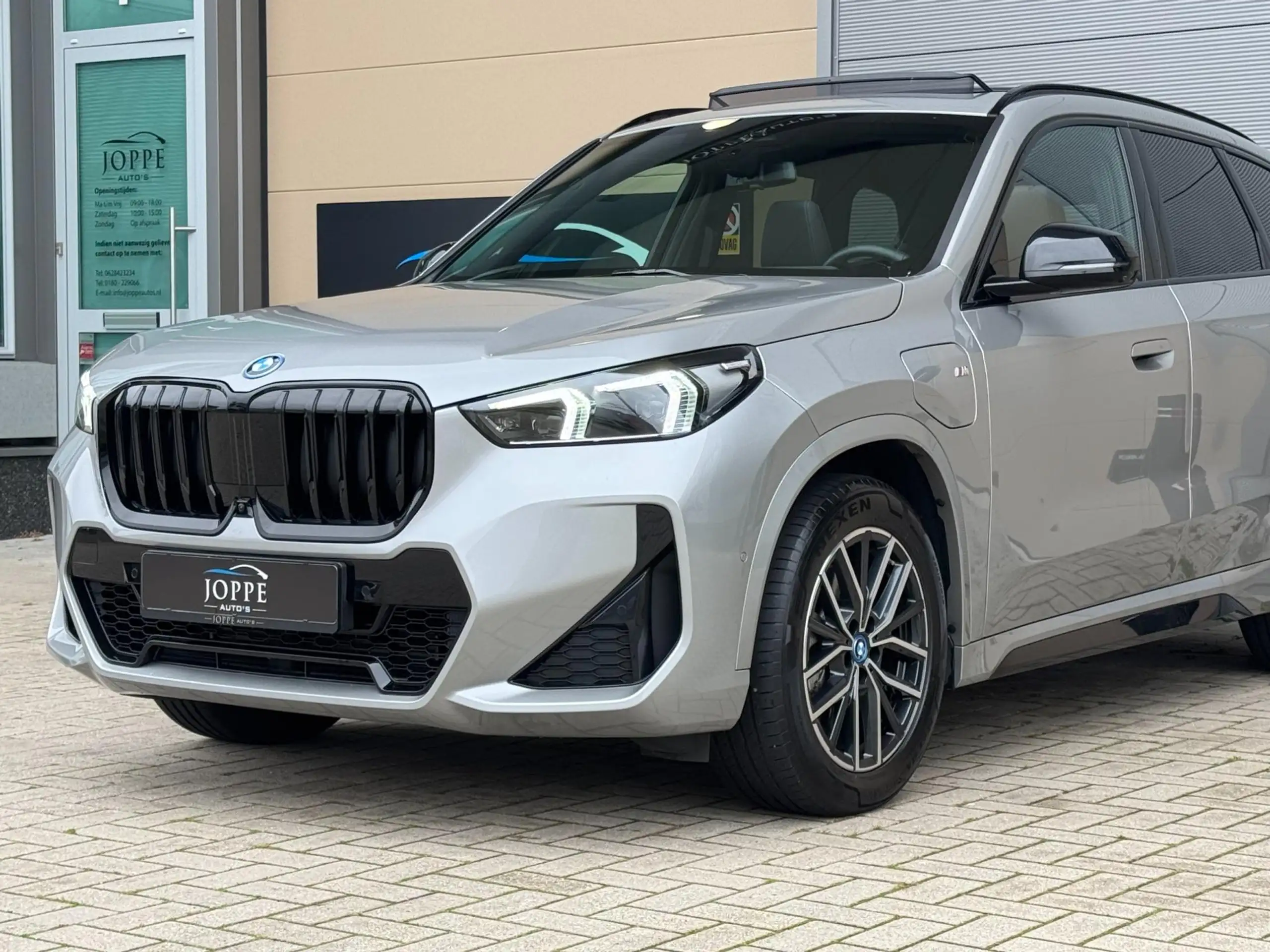 BMW - X1