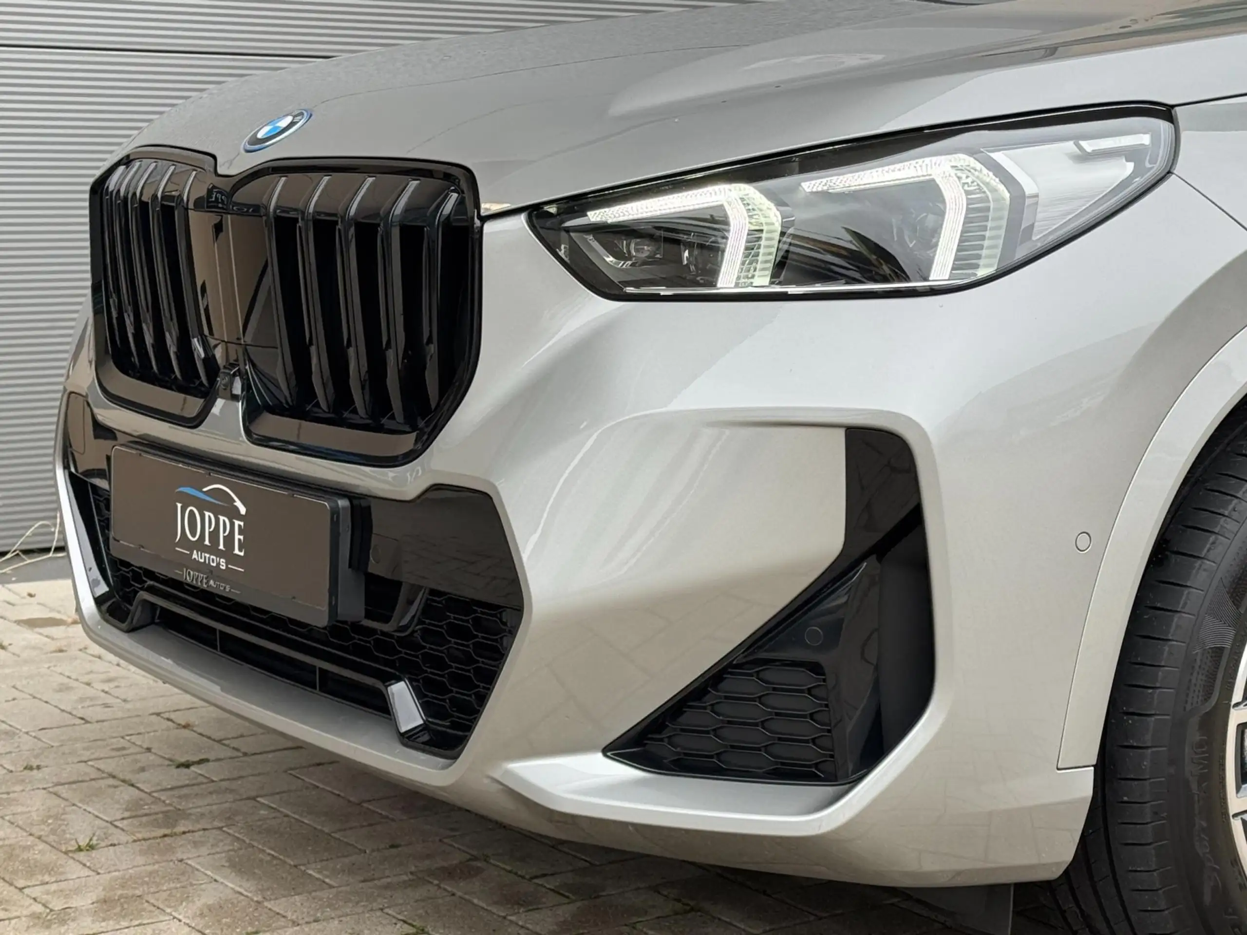 BMW - X1