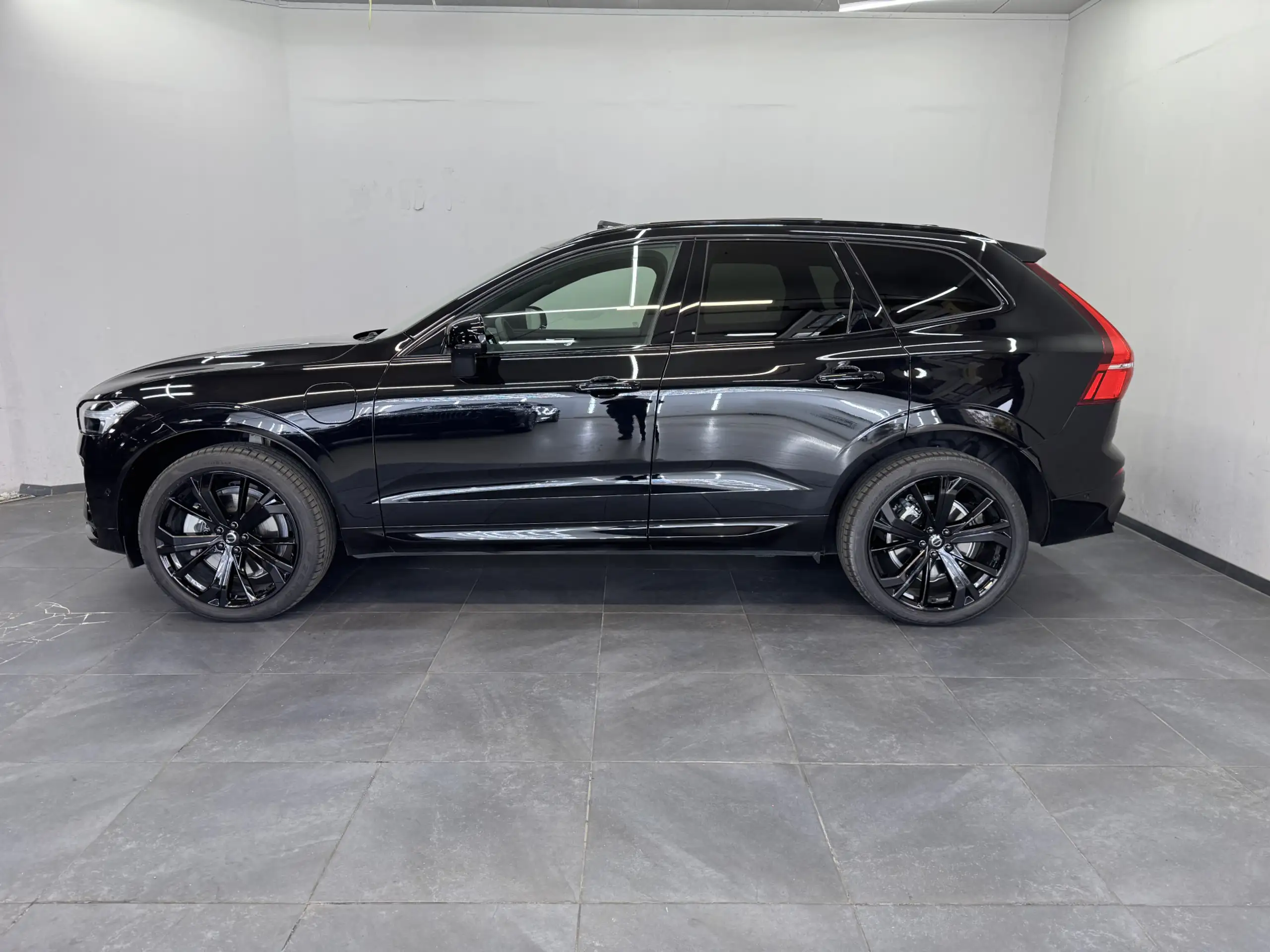 Volvo - XC60