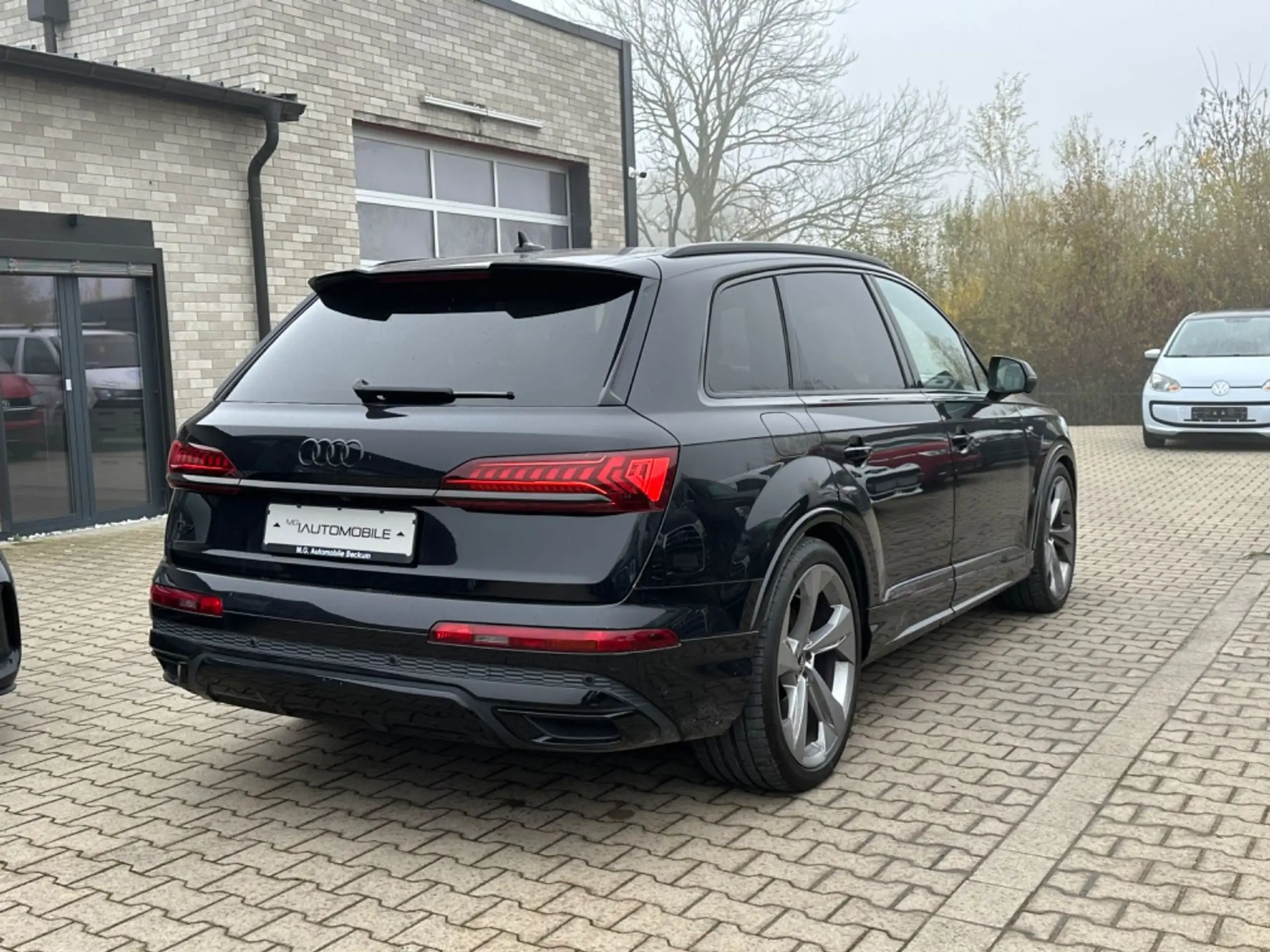 Audi - Q7