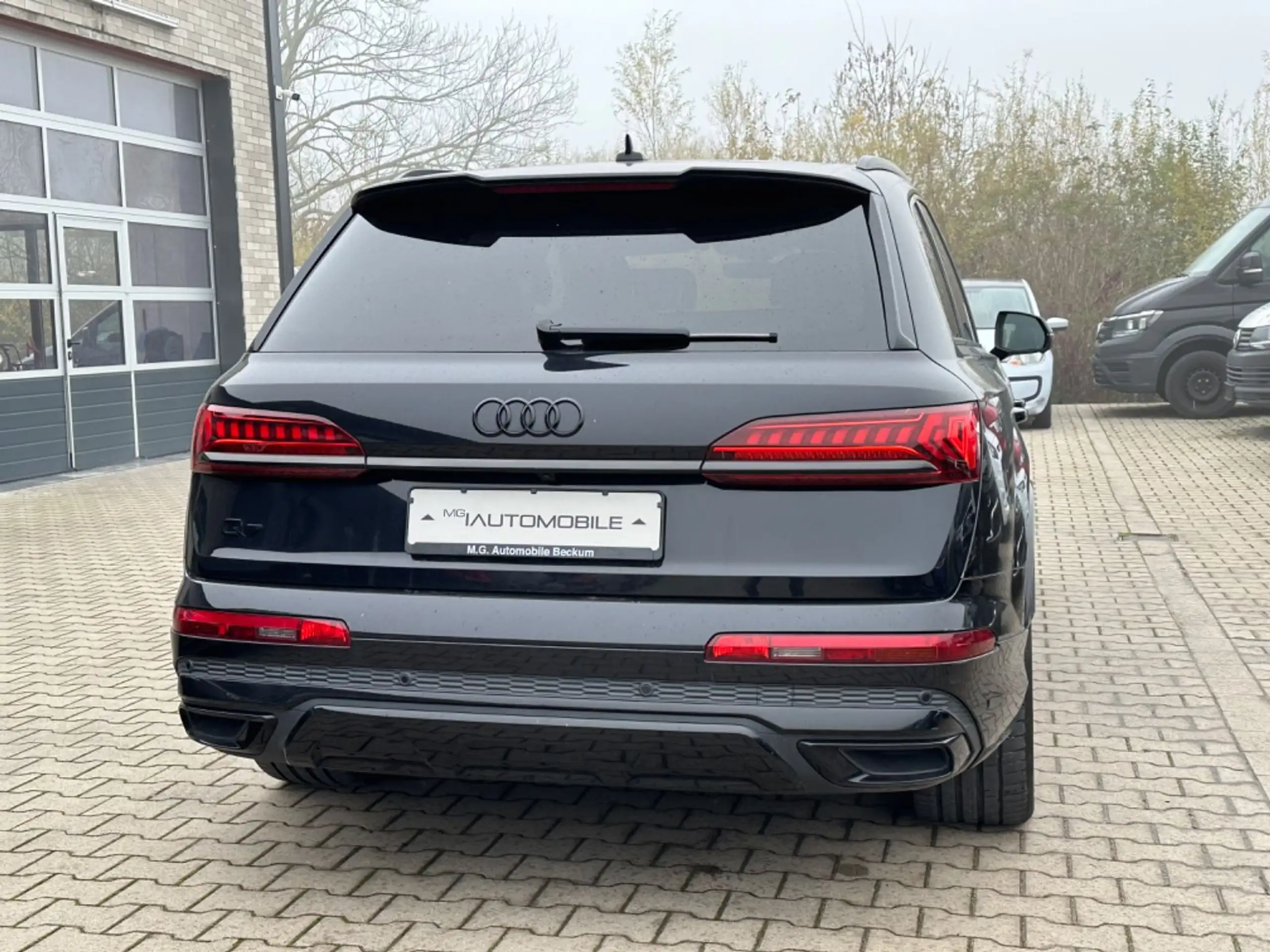 Audi - Q7