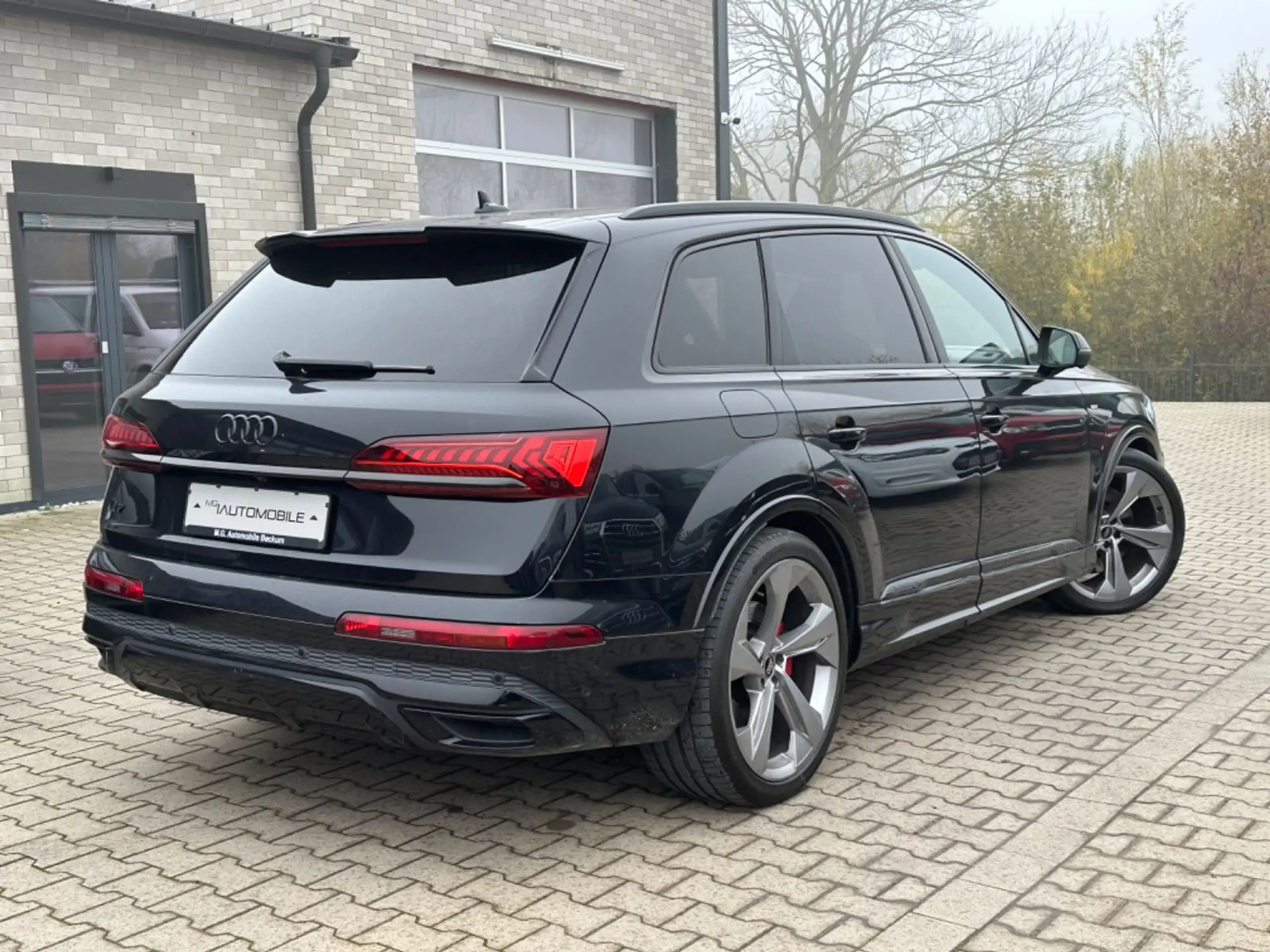 Audi - Q7