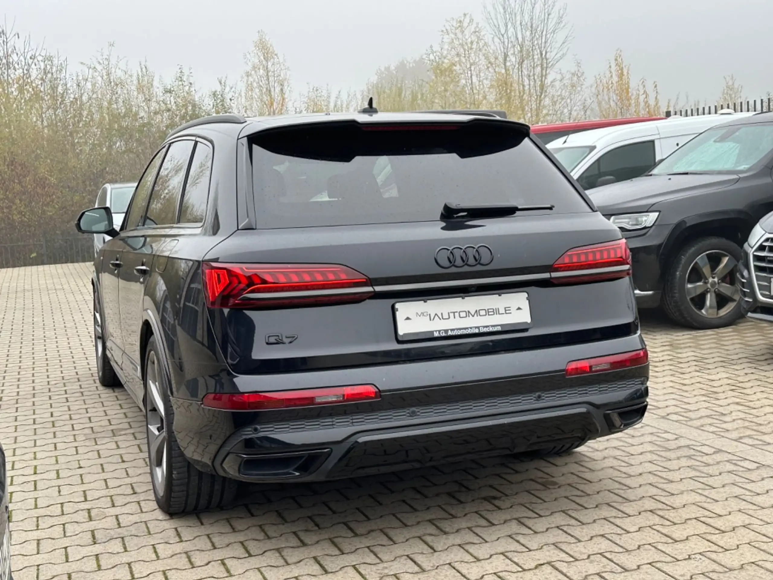 Audi - Q7