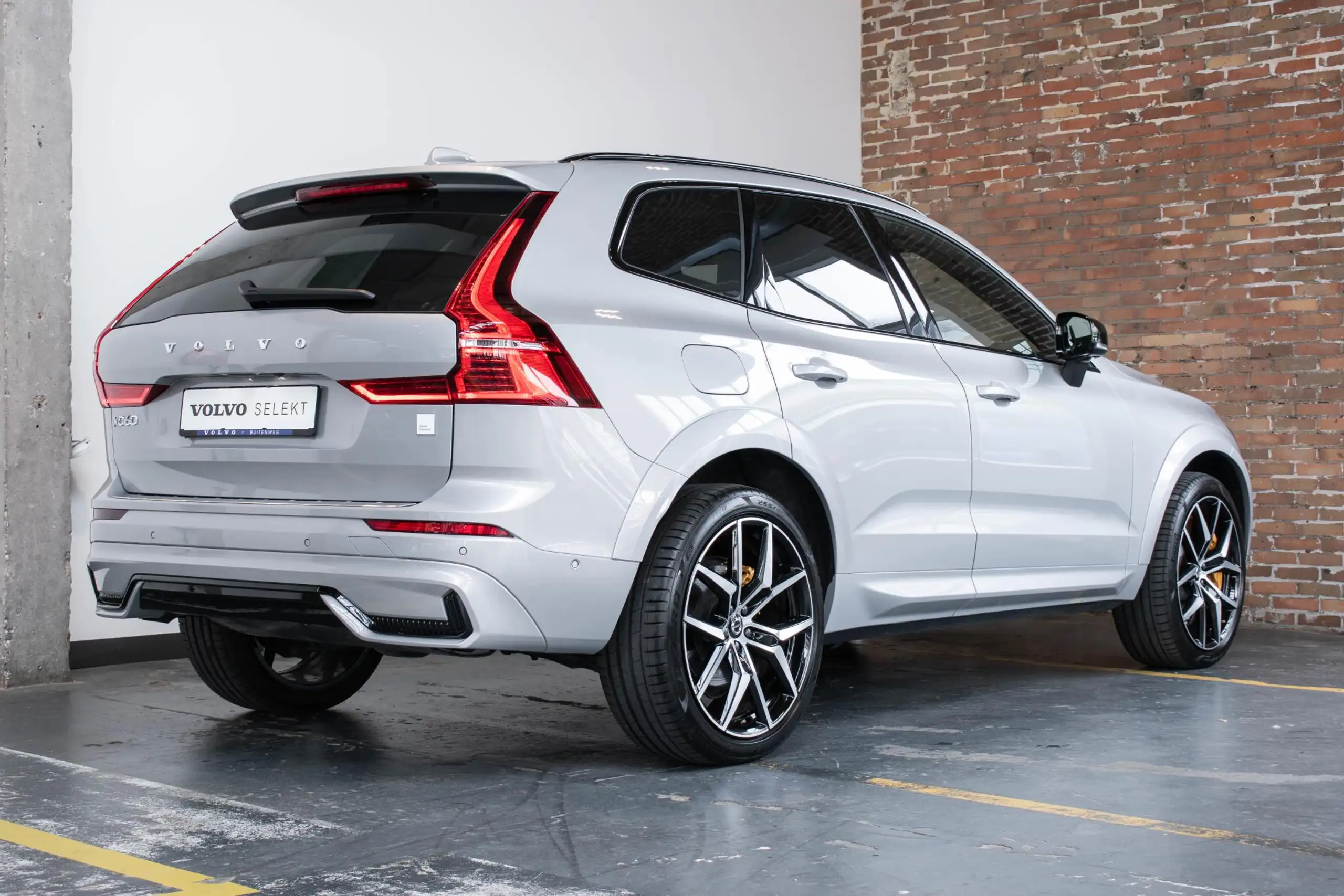 Volvo - XC60