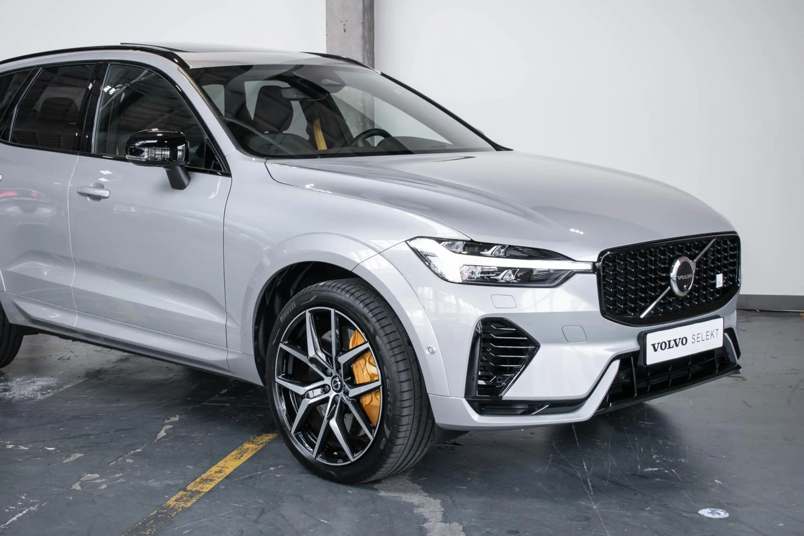 Volvo - XC60