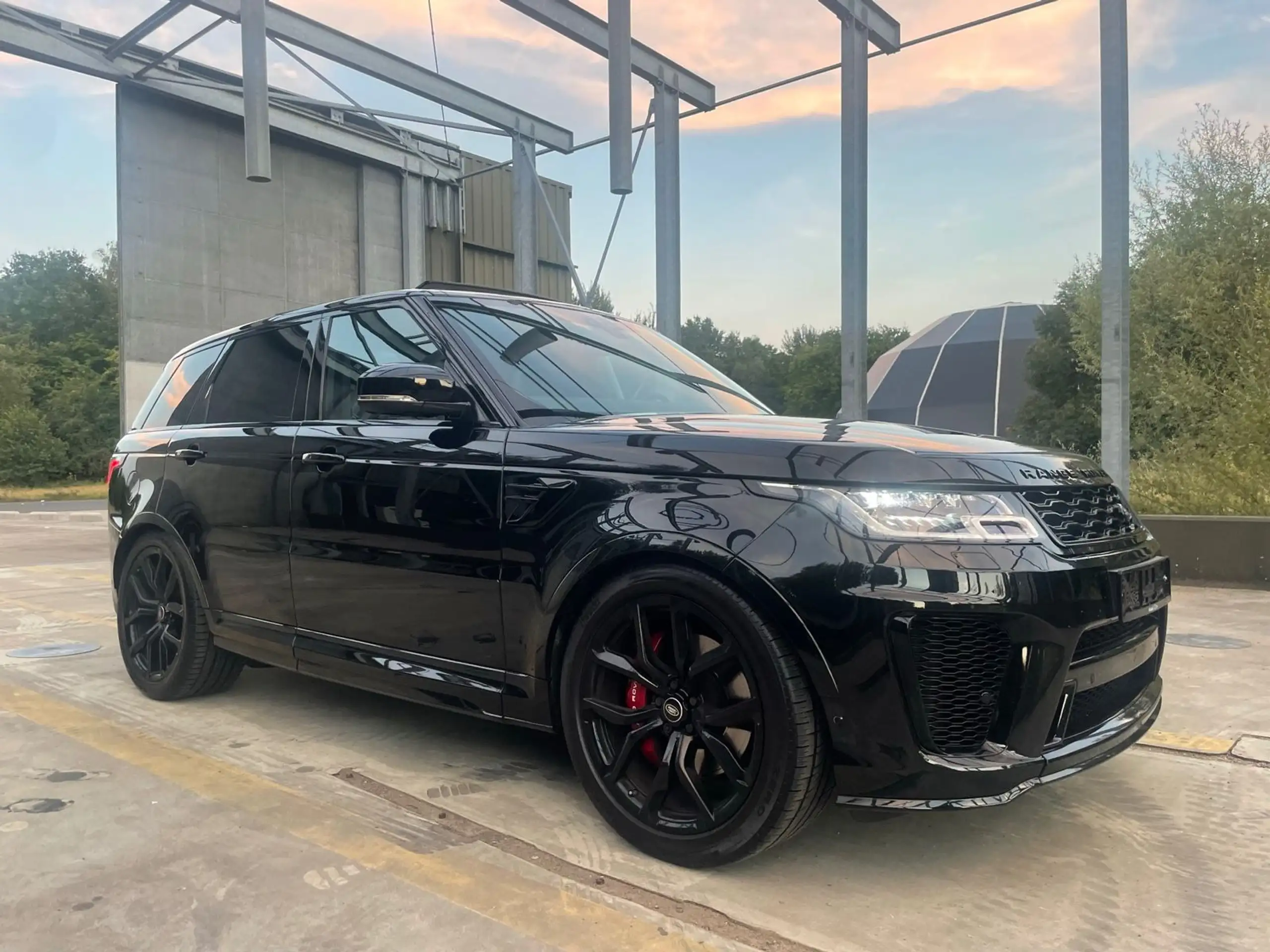 Land Rover - Range Rover Sport